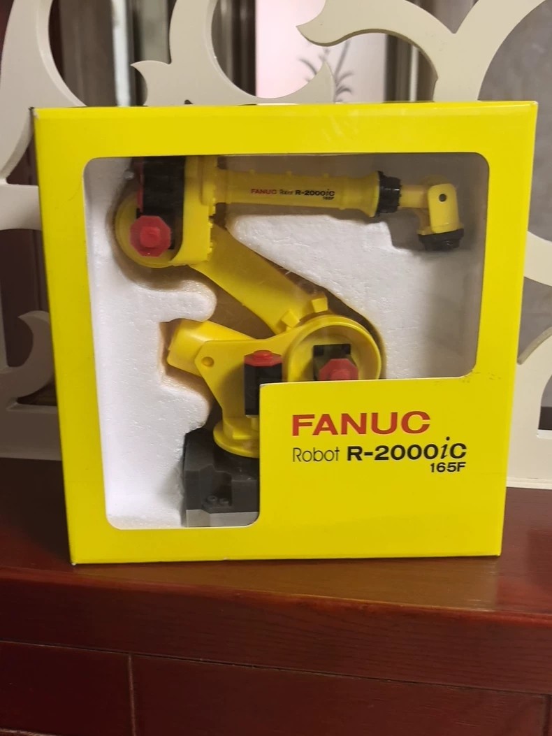 1pcs brand new Fanuc  R-2000iC-165F Robot Model #S