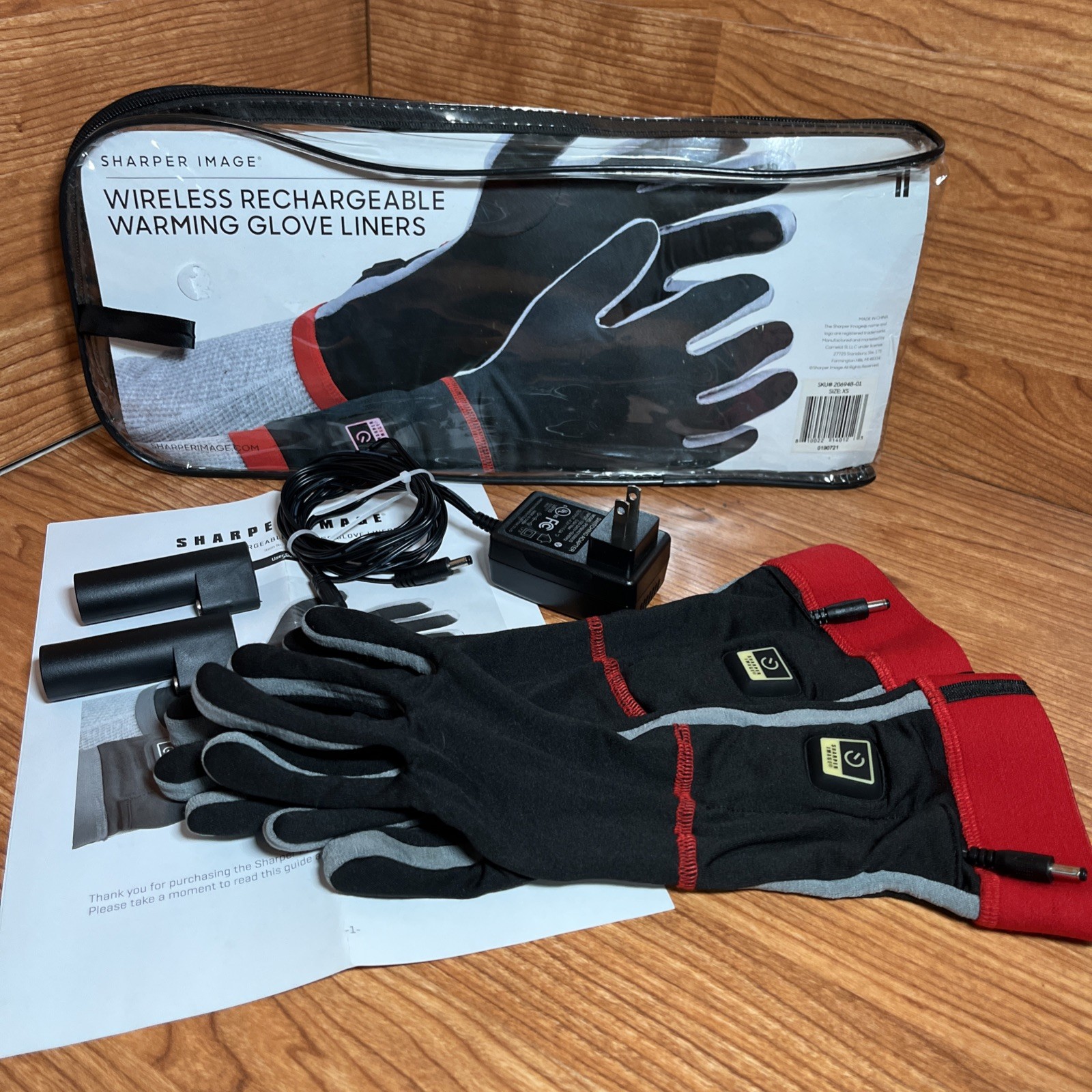 Sharper Image 206948 XS Men Wireless Rechargeable Warming Glove Liners