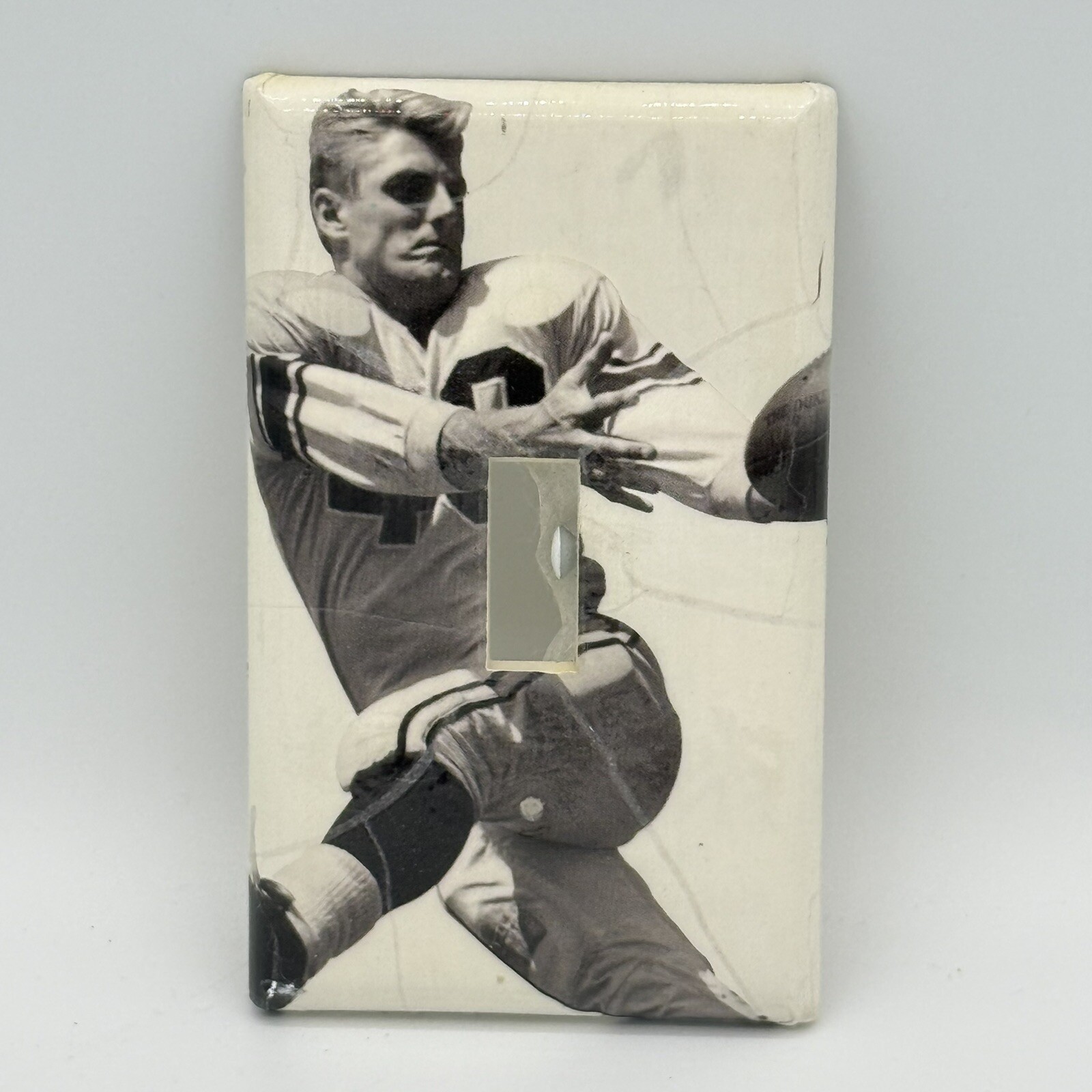 Elroy "Crazylegs" Hirsch, Light Switch Plate Cover