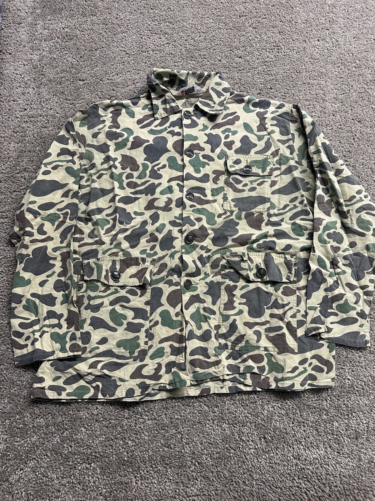 Vintage Seaway Camo Jacket Mens L Long Sleeve Button Up Pockets Hunting Camping