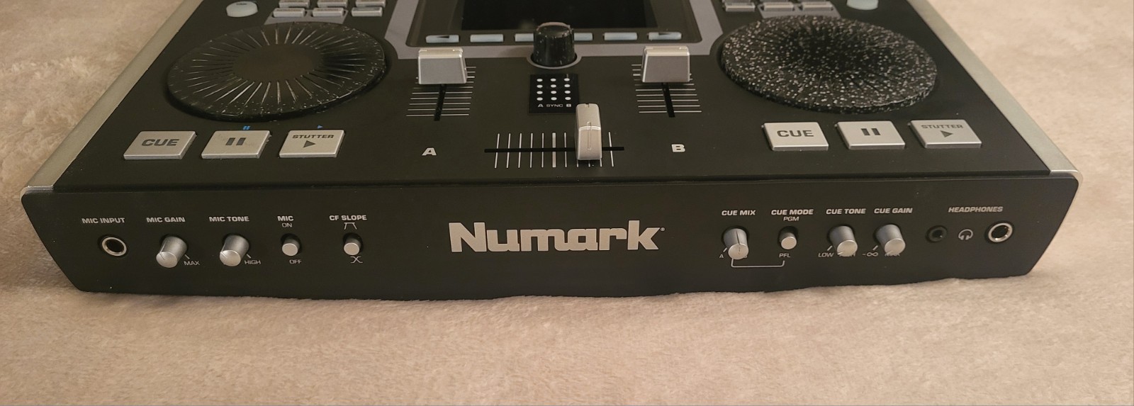 Numark iDJ2 DJ Mixing Console Compatible with iPod Mobile DJ System
