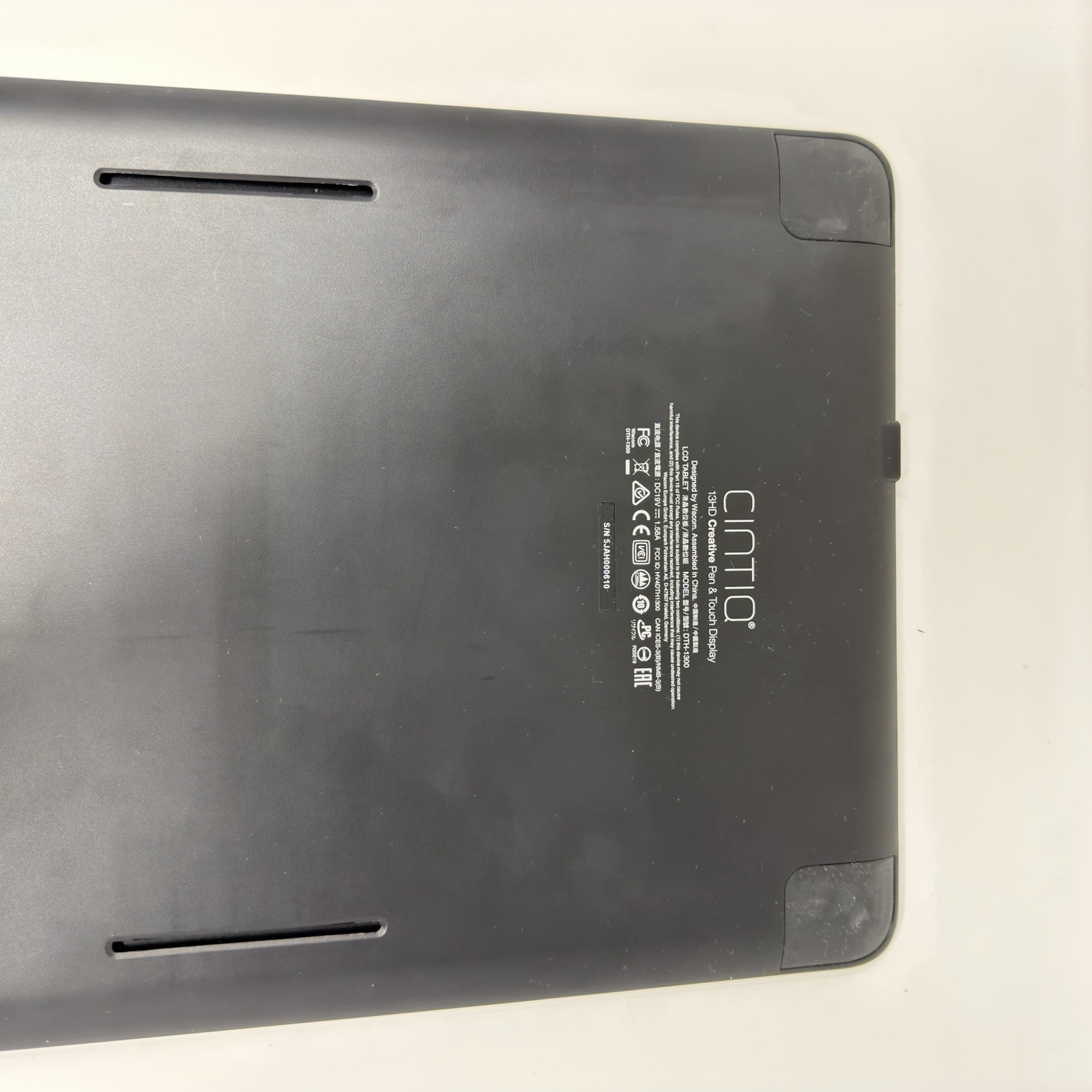 Wacom Cintiq 13HD Creative Pen & Touch Display DTH-1300 UNTESTED NO CORDS