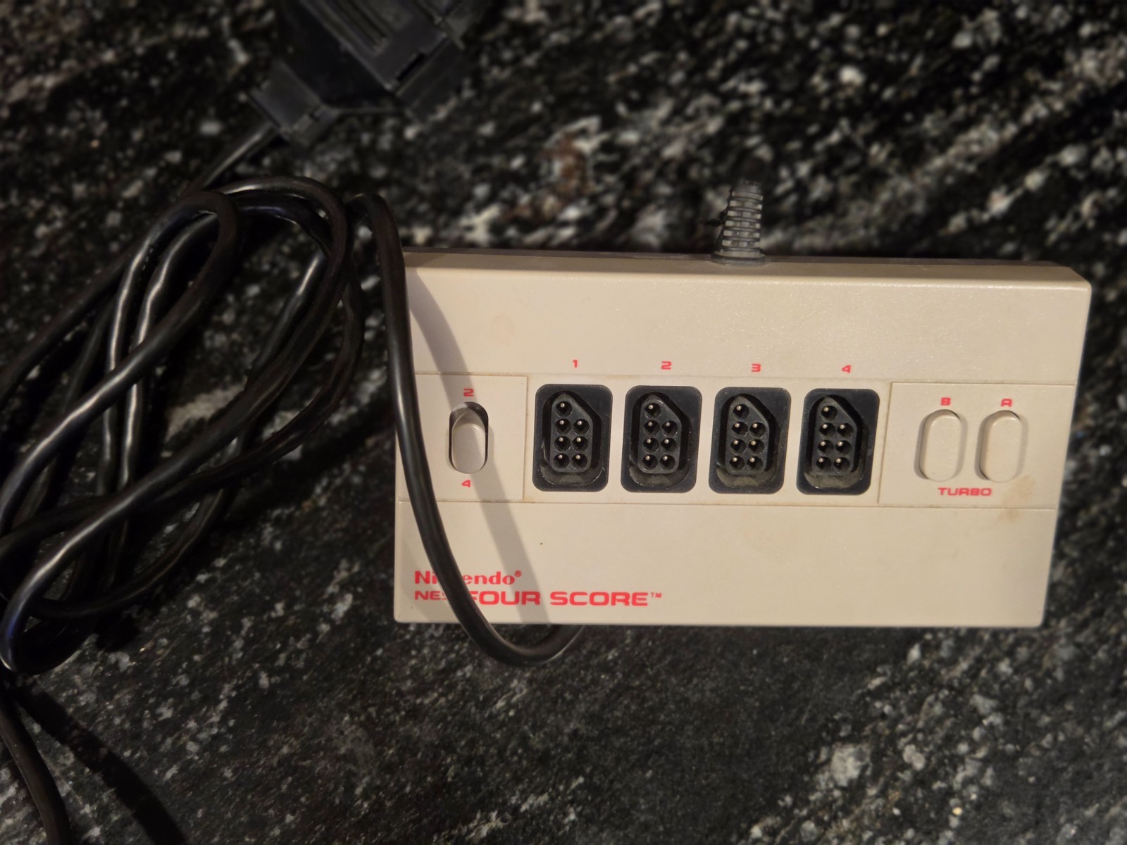 Nintendo NES Four Score 4-Player Adapter (NES-034) - Tested & Working OEM Origin