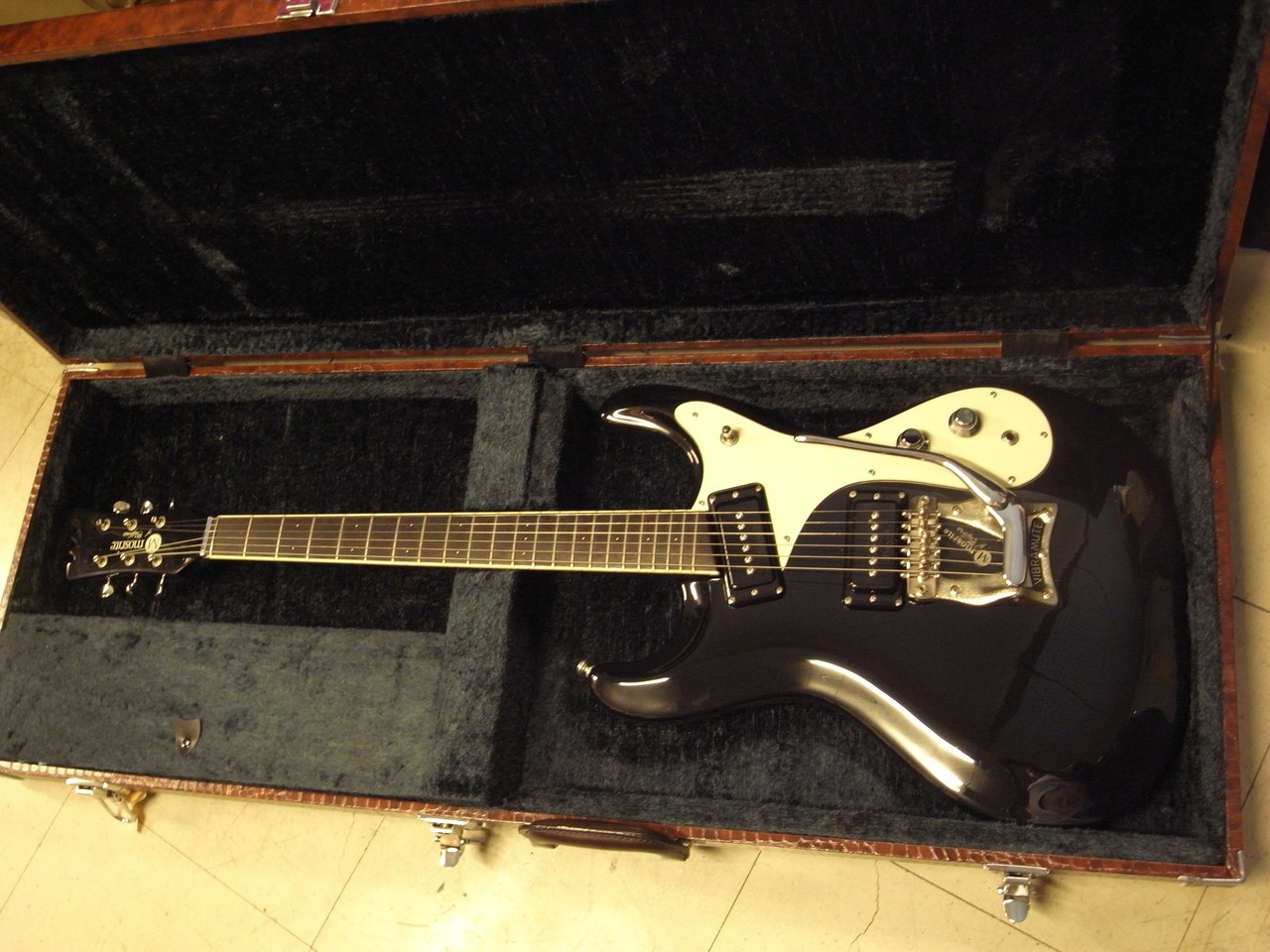 Mosrite Super Custom 65 (2010s) (no260731)