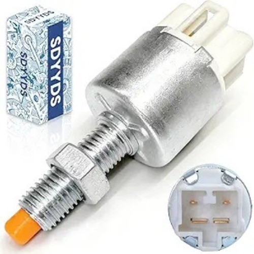 Brake Light Switch 84340-06010 Fits ES30 LS400 SC300 GS400 IS300 SC400 / Corolla