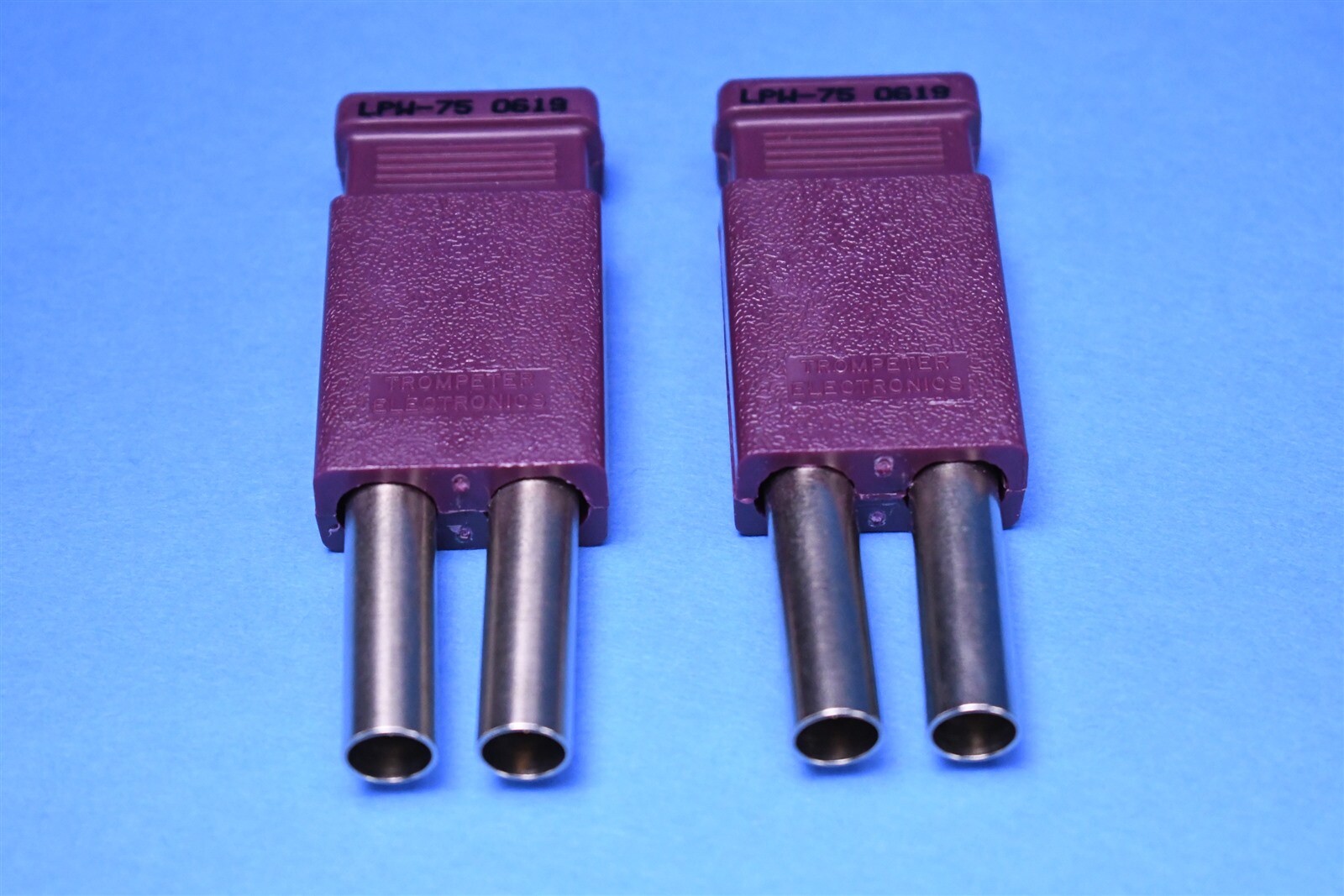 (2) Trompeter LPW-75 Standard WECo Looping Plugs 75 Ohm