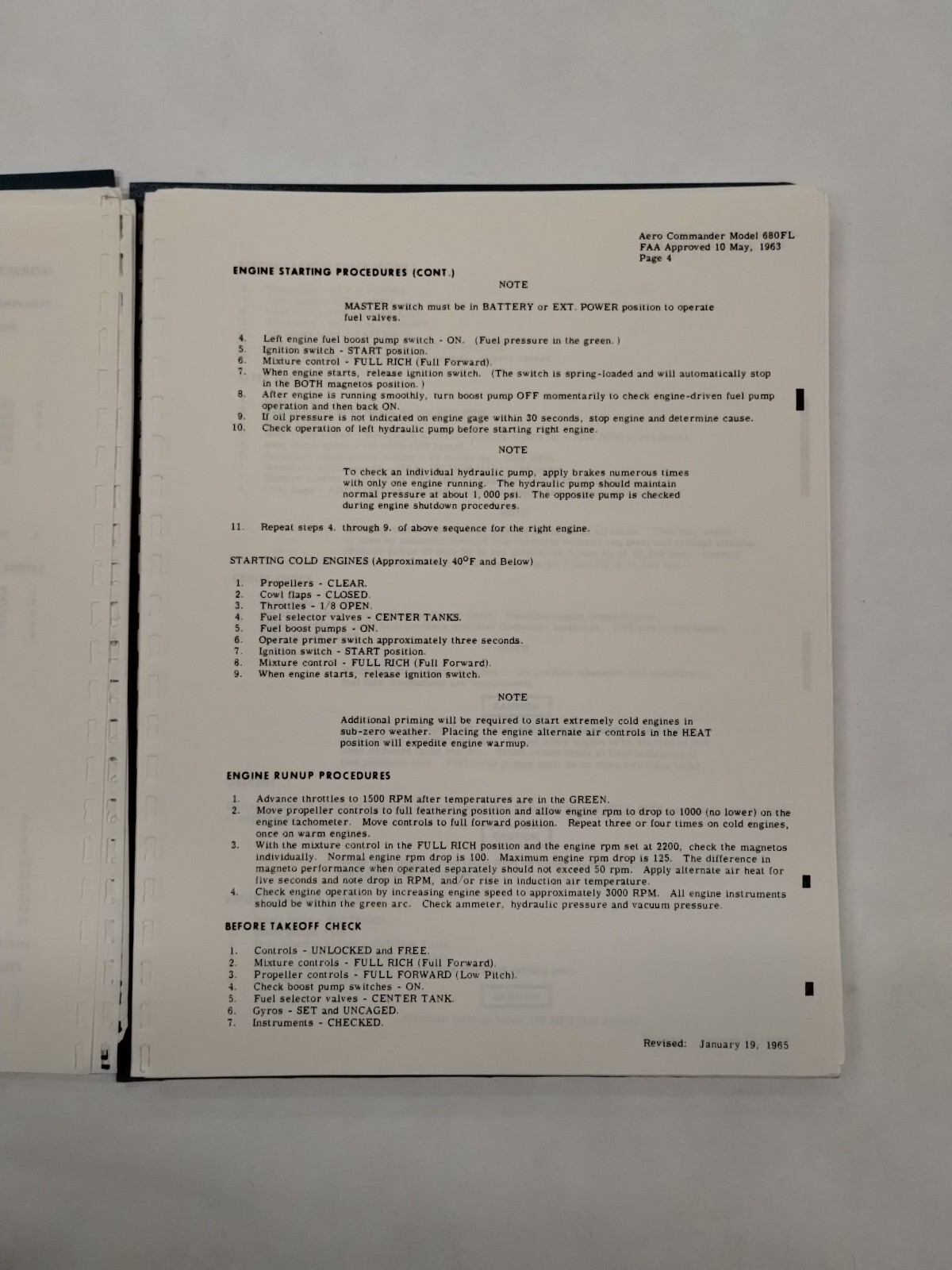 Grand Commander 1968 Model 680FL Flight Manual-Original