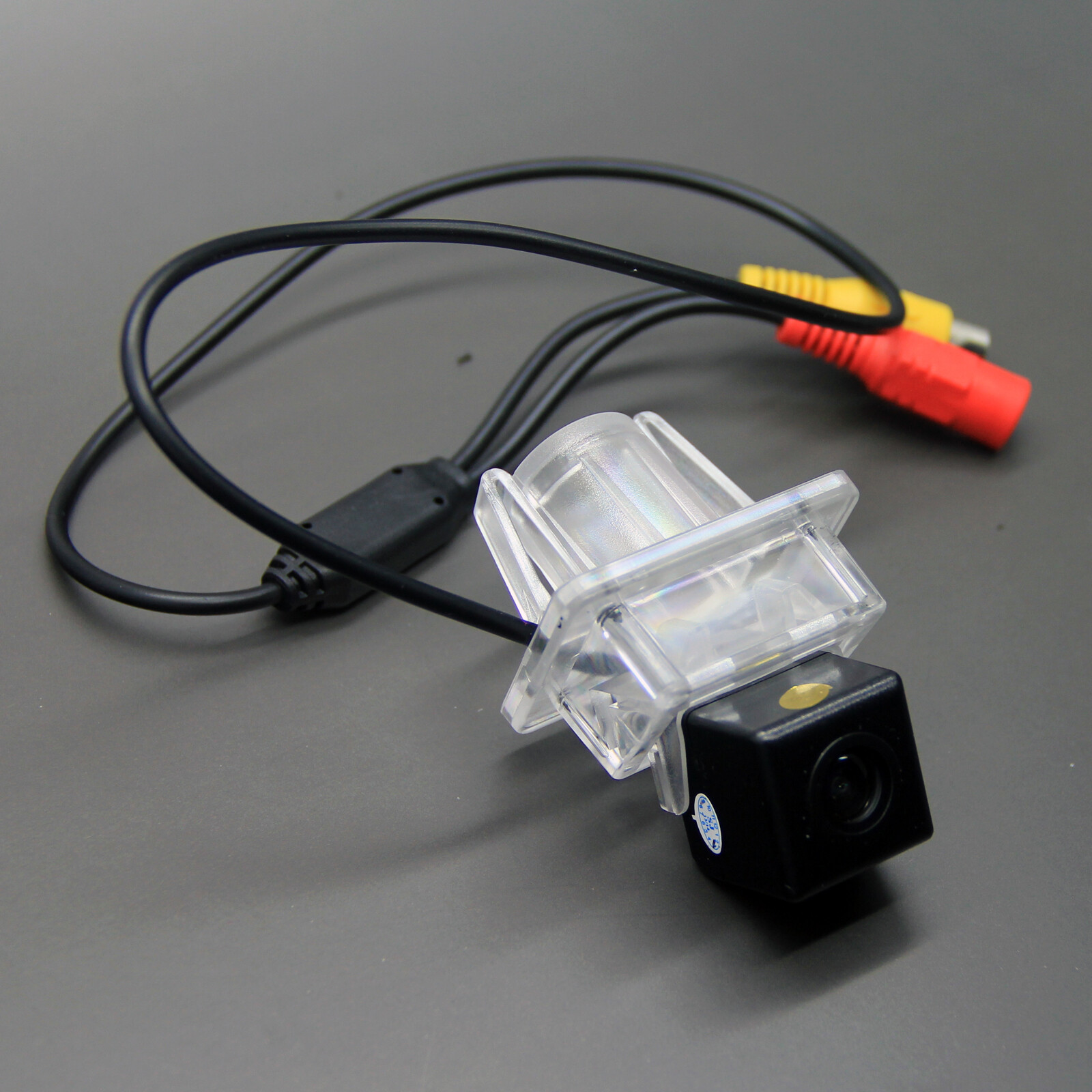 Wireless Rearview Backup Camera System for Trucks, Vans, Buses, and RVs