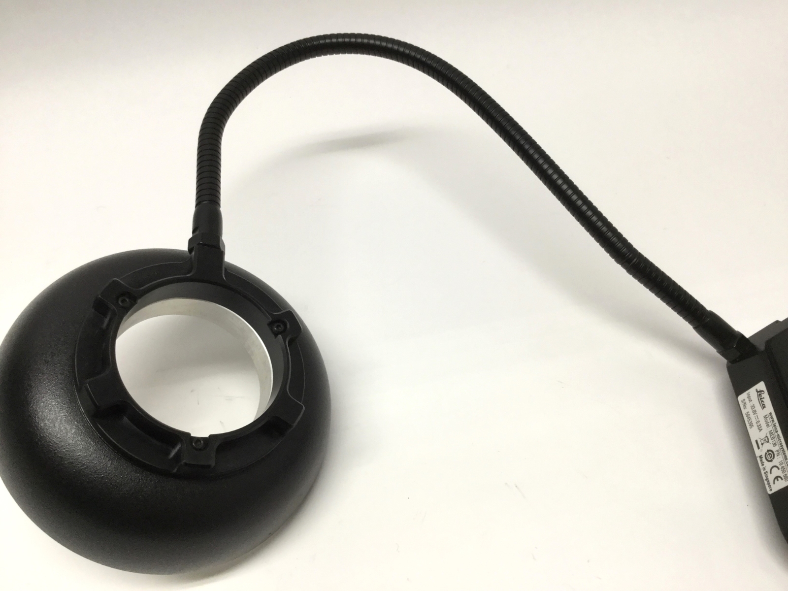 Leica LED3000 DI 10450660 Microscope LED Diffuse Gooseneck Ringlight Illuminator