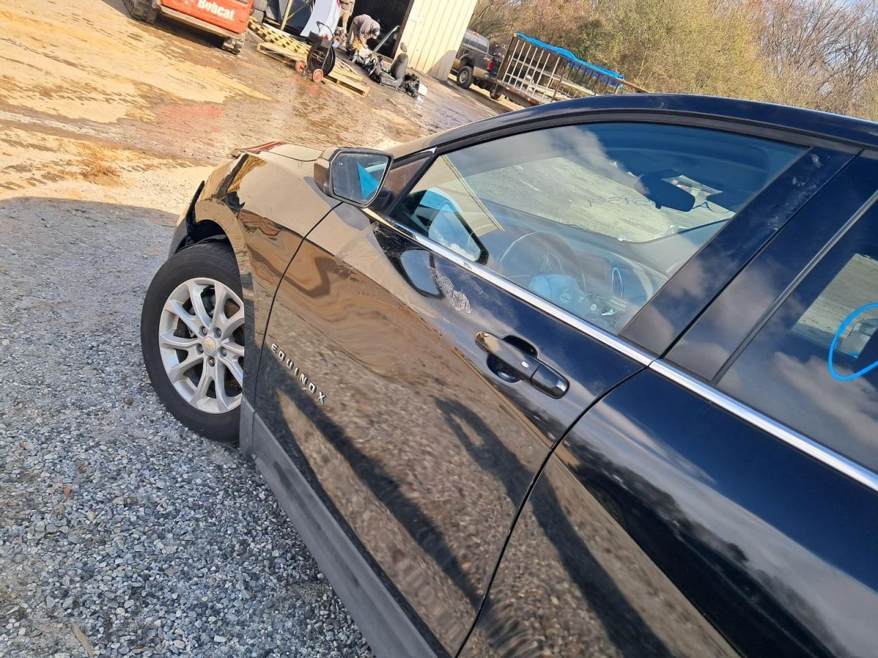 EQUINOX 2019 Glove Box 4891884
