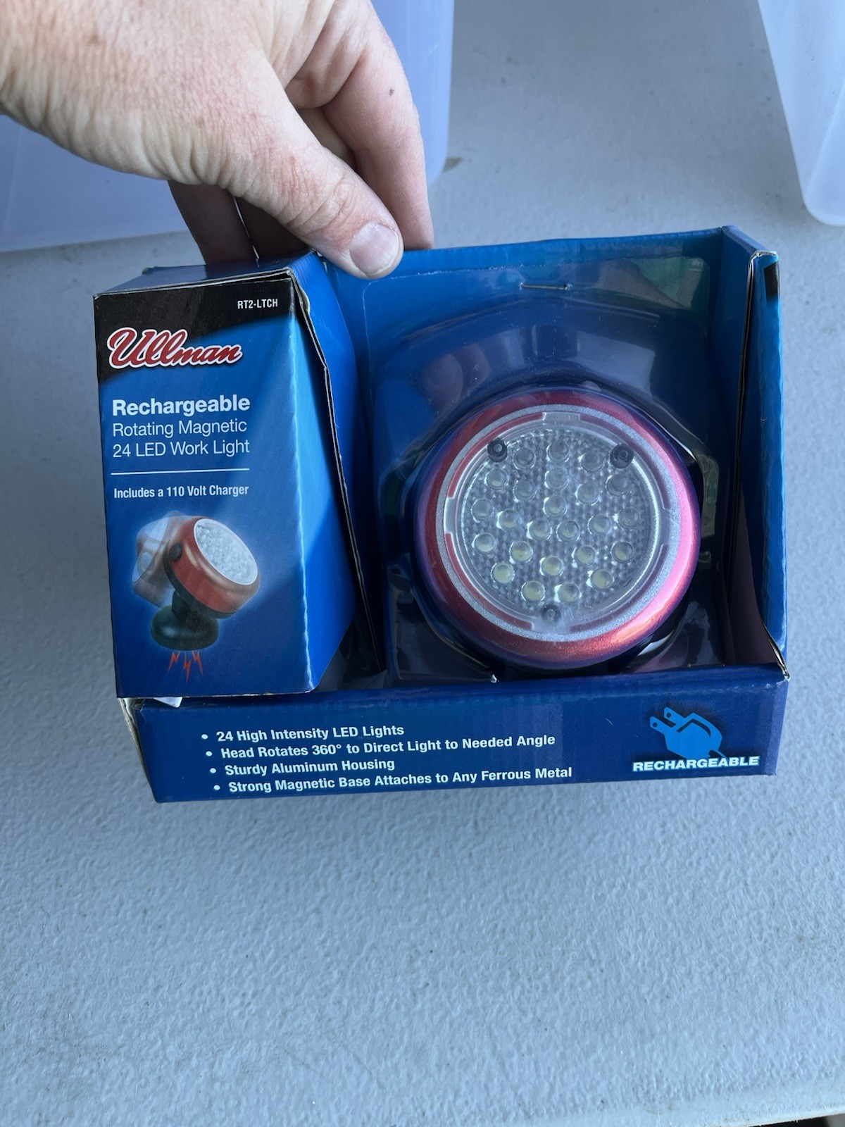 Ullman RT2-LTCH Rotating Magnetic LED Work Light New In Package