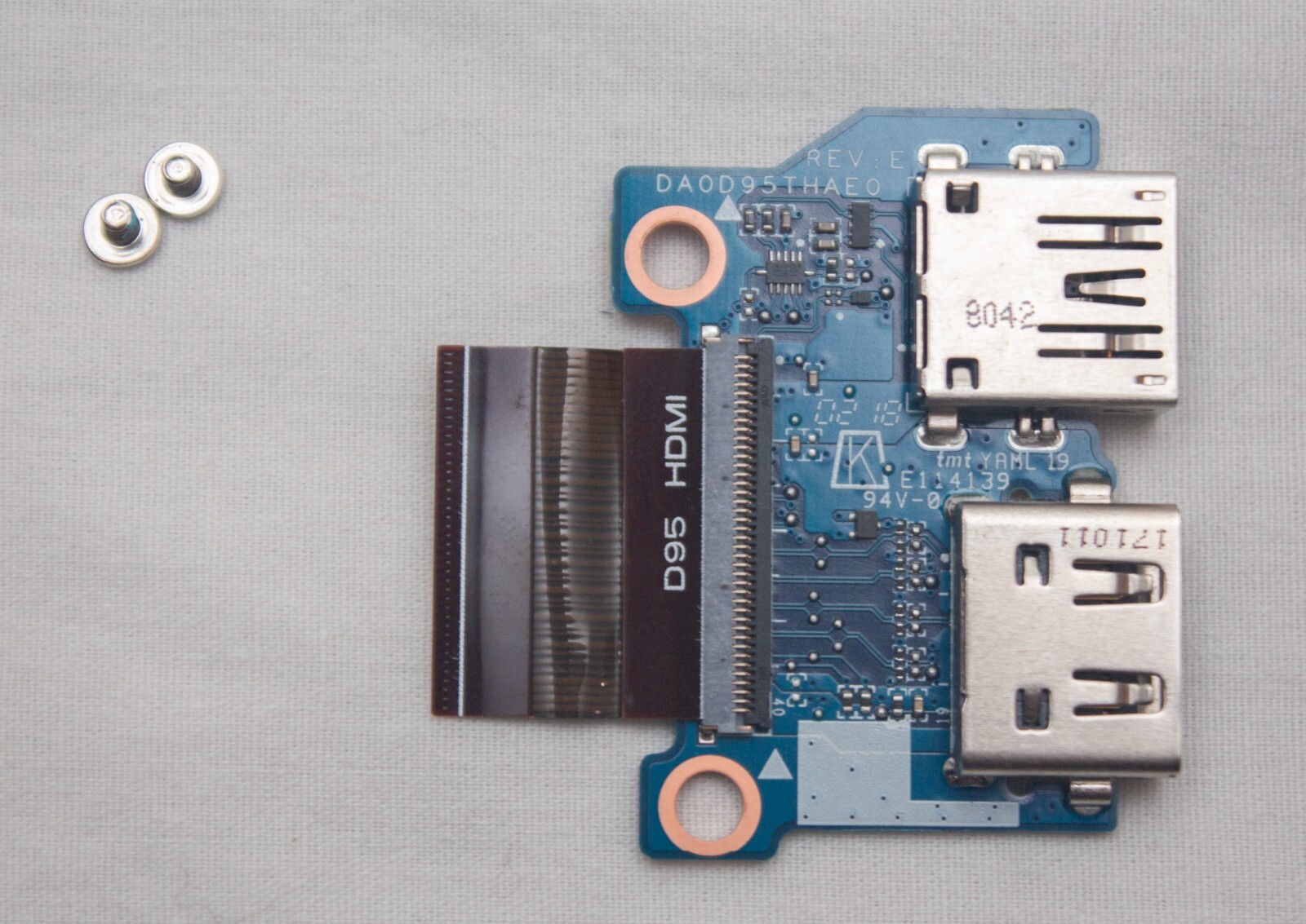 HP Zbook X2 G4 HDMI USB Board with Cable & Mounting Screws (DA0D95THAE0)