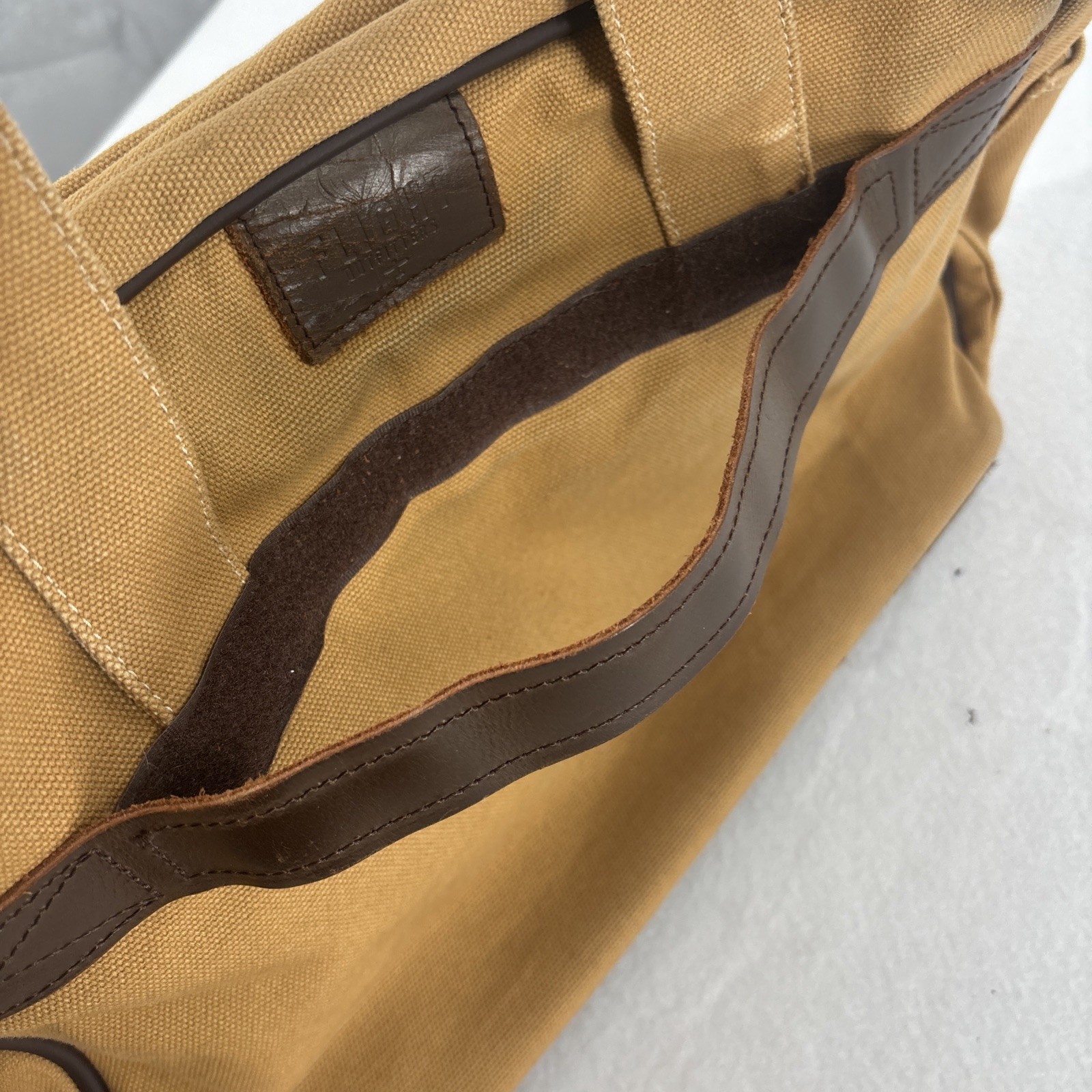 FLIGHT OUTFITTERS Bush Pilot Folio Canvas/Leather Flight Bag w/ Shoulder Strap