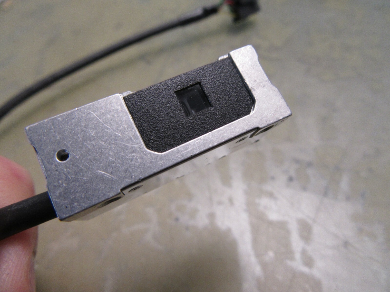 renishaw rgh24w15a00a linear incremental encoder readhead [2*U-55]