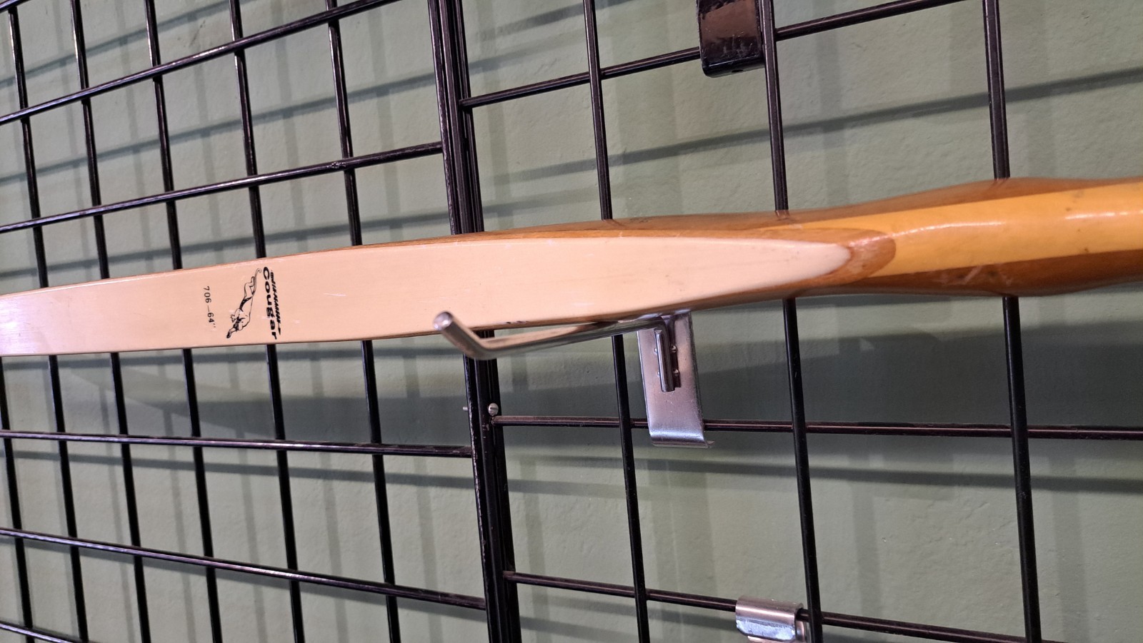 ben pearson recurve bow 706-64 Cougar 28#