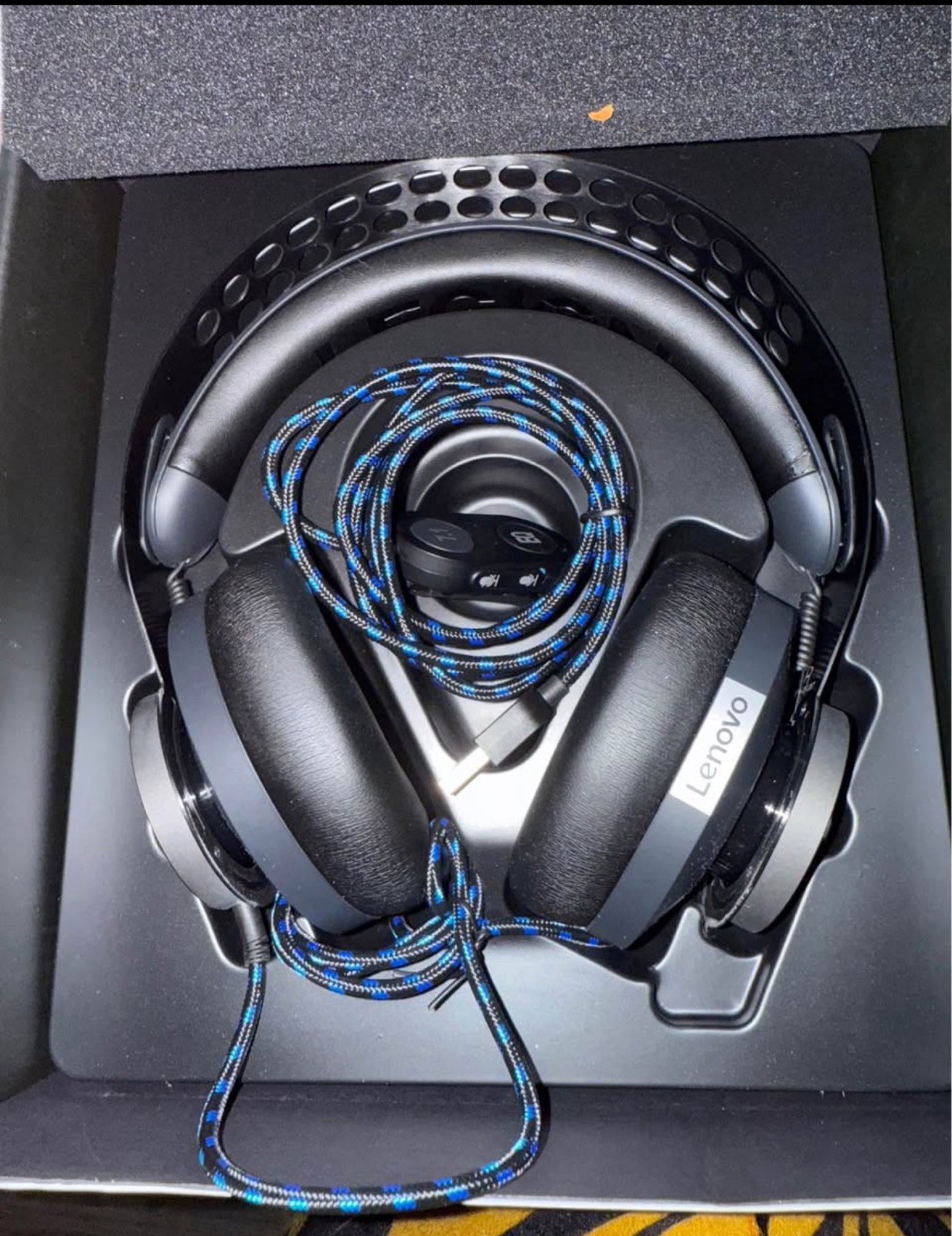 Lenovo Legion H500 Pro 7.1 Surround Sound Gaming Headset