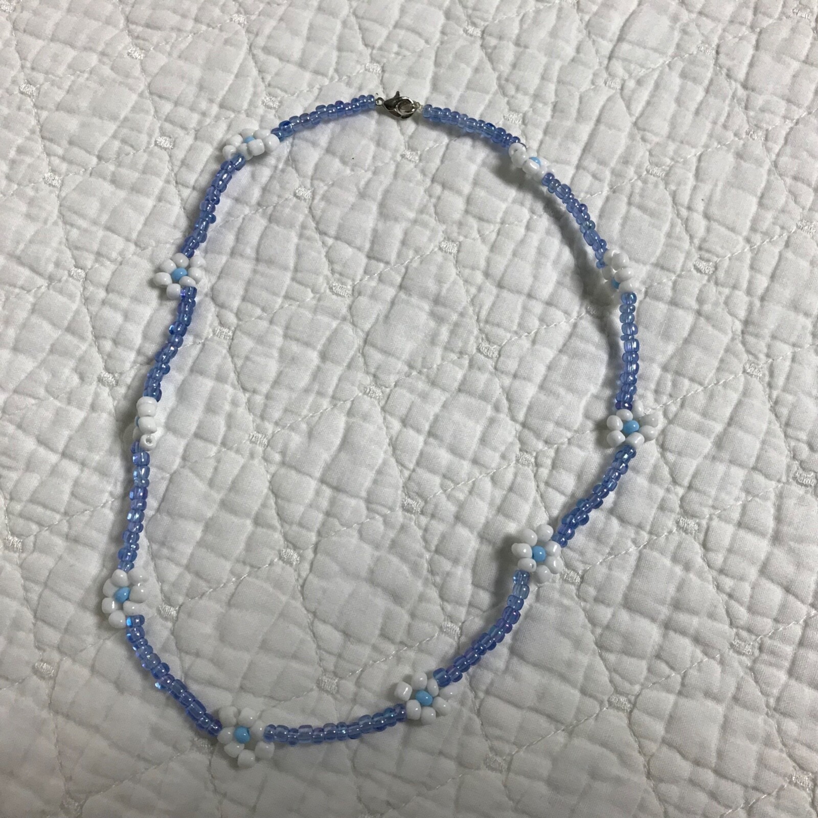 PRETTY NECKLACE HANDMADE BEADED BLUE WHITE FLOWERS