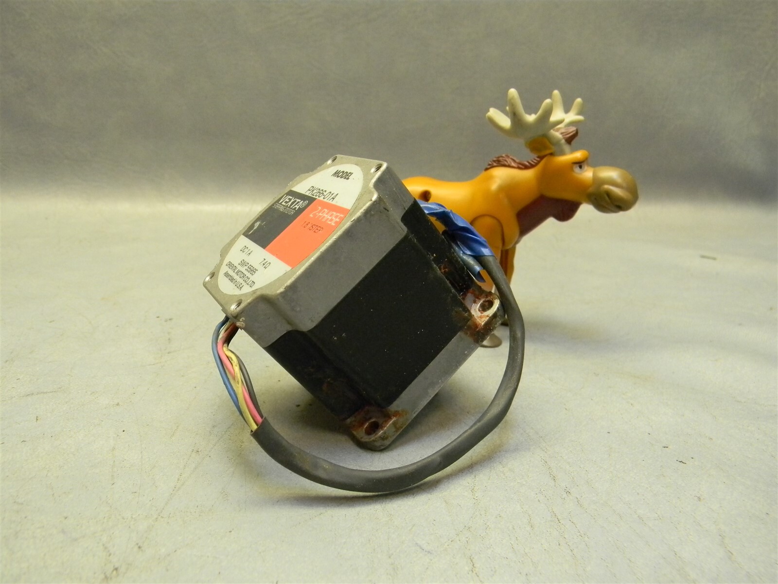 Vexta PK266-01A Stepping Motor
