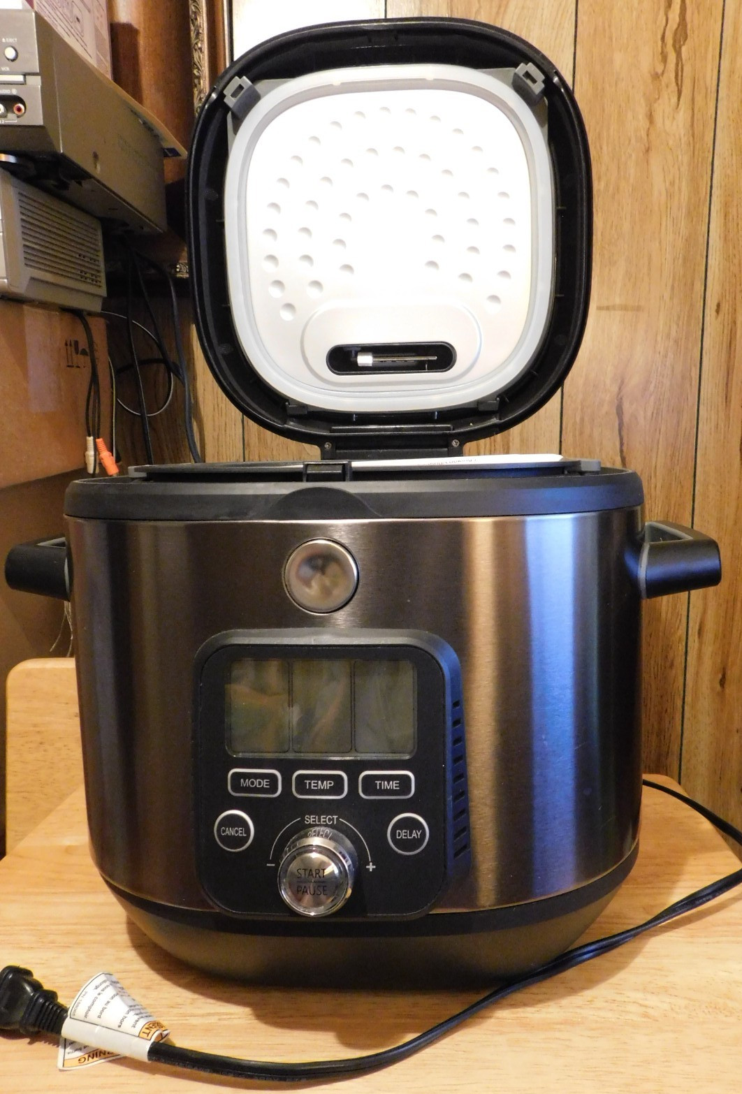 Sous V Pot Precision Sous Vide Multi-Cooker New Never Used