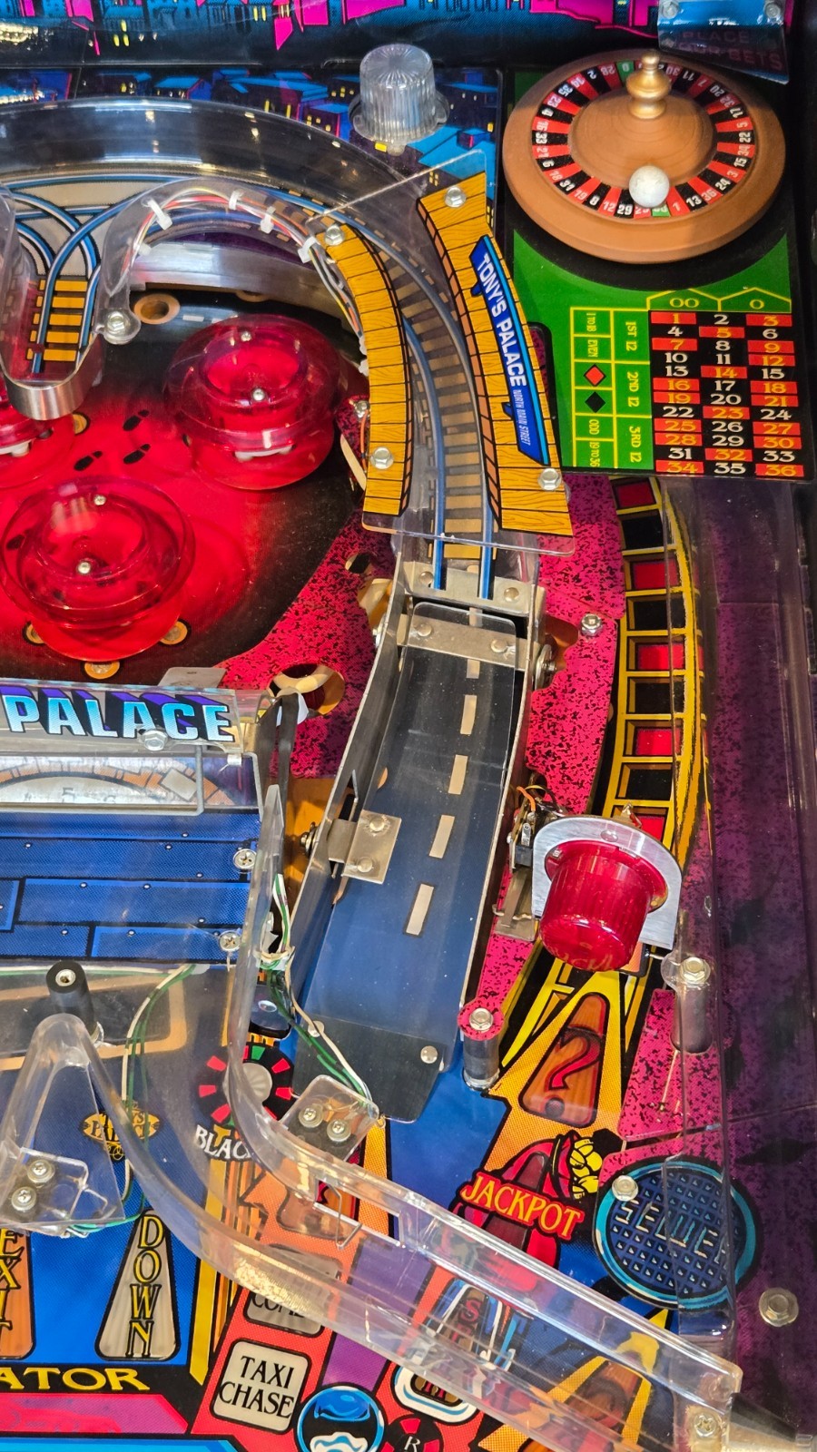 Refurbished Who Dunnit Pinball Machine (Bally) 1995
