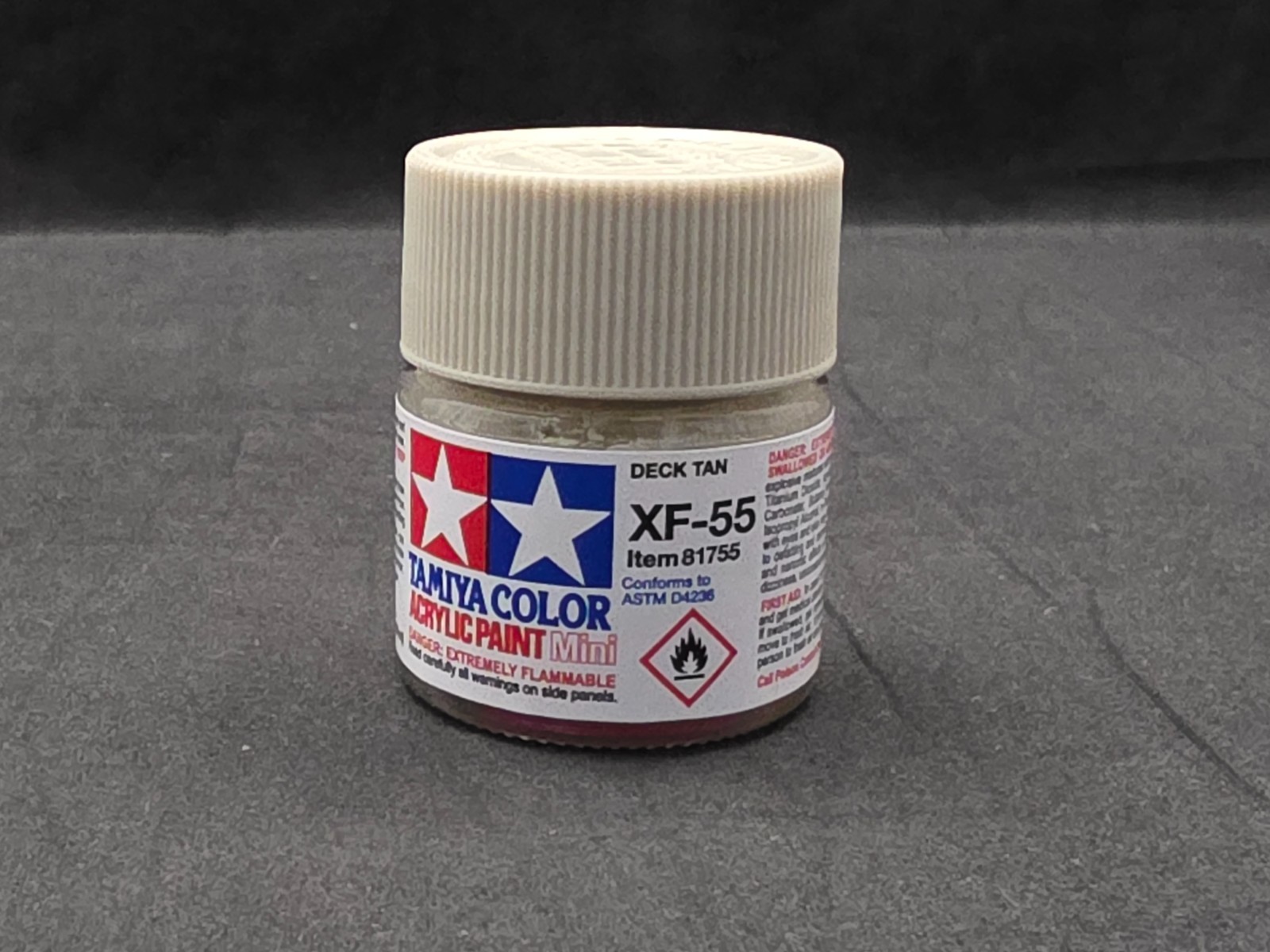 Tamiya XF-55 Flat Deck Tan Acrylic Paint 10ml Mini Bottle 81755