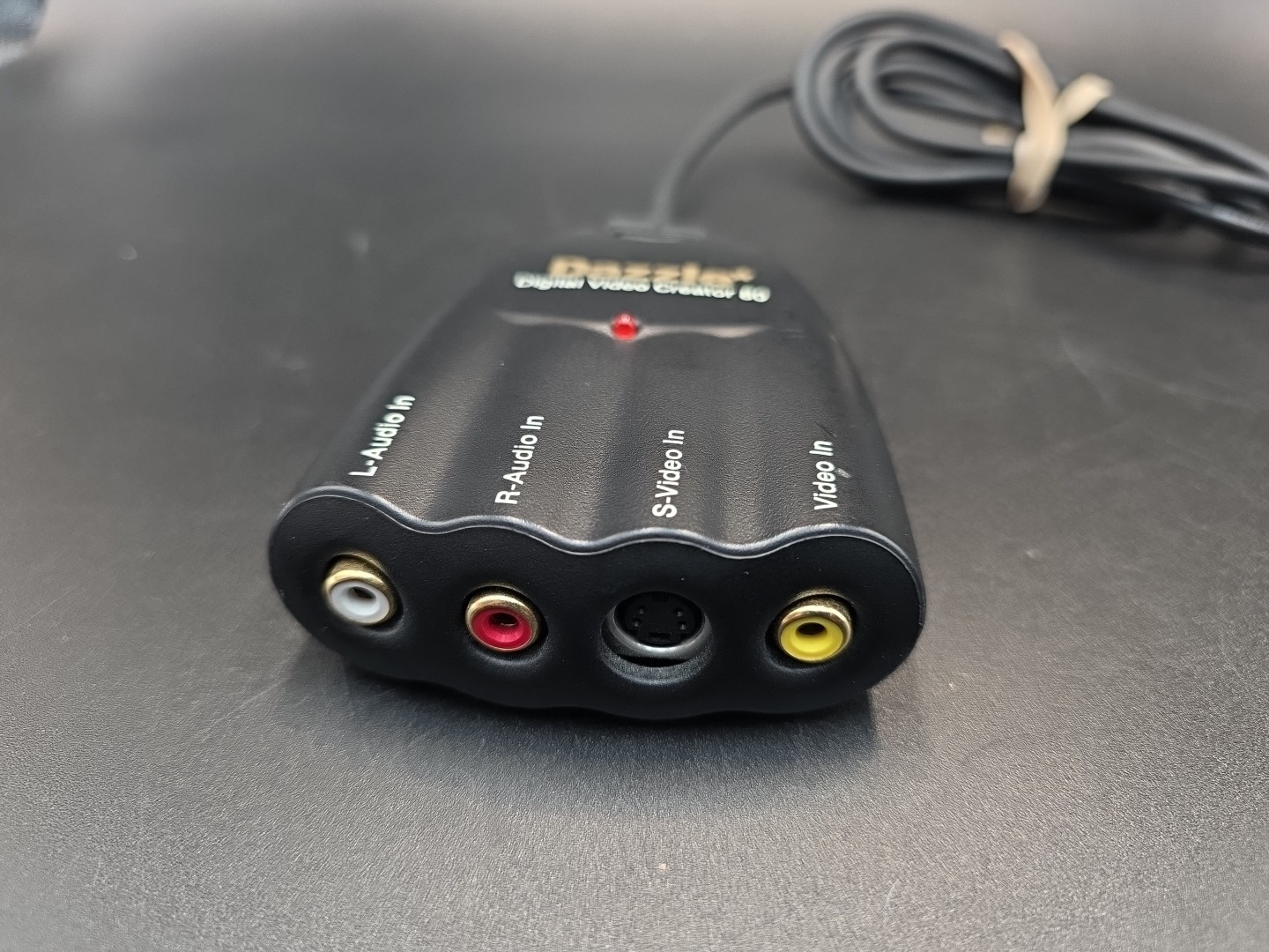 DAZZLE DVC-80 Digital Video Creator 80 Video Capture Device RCA USB Cable