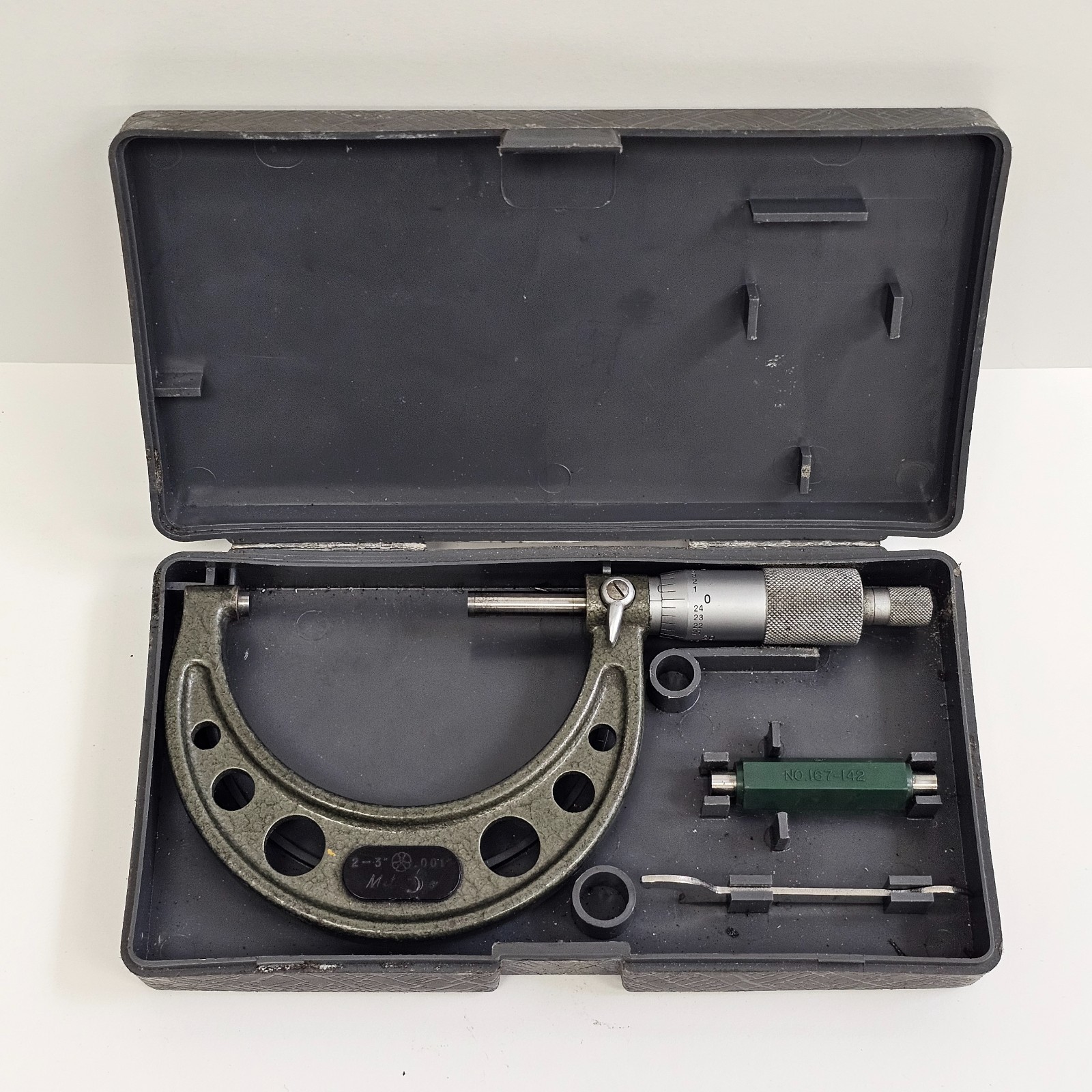 Mitutoyo Japan Micrometer 2-3" Ratchet Stop .001" No.103-179 + Hard Case