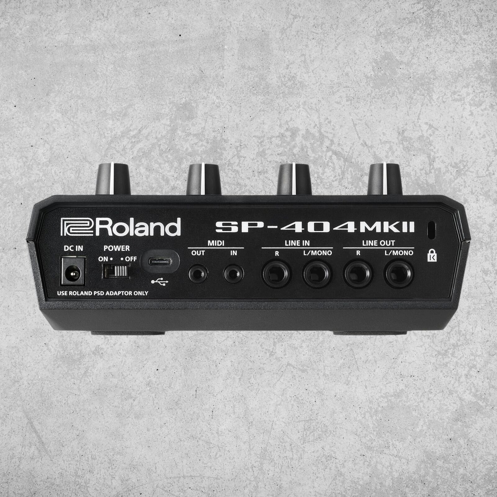 Roland SP-404MKII Creative Sampler and Effector Bundle w/Samson SR350 Over-Ea...