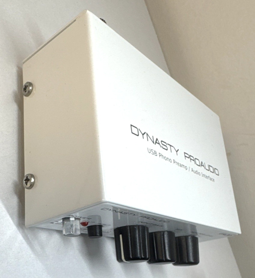 Dynasty ProAudio USB Phono Preamp/Audio Interface A/D RIAA Moving Magnet UA2D