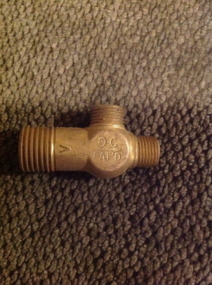 Victor Valve Body With Check Valve 0661-0202 1/4x1/8