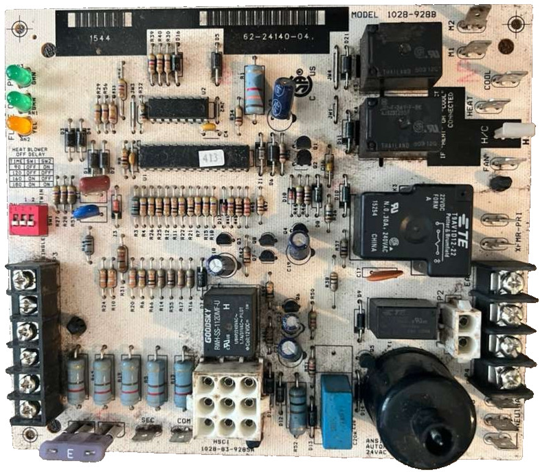 62-24140-04 Gas furnace 622414004 control board Rheem Ruud 1028-928B