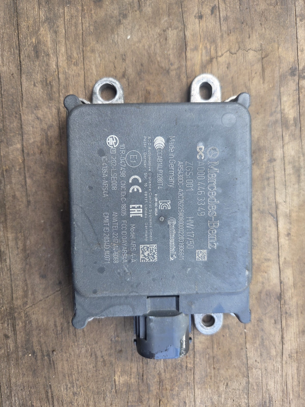 Replaces 2020 MERCEDES-BENZ A000 446 33 49 RADAR ANTI-COLLISION MODULE ,  OH