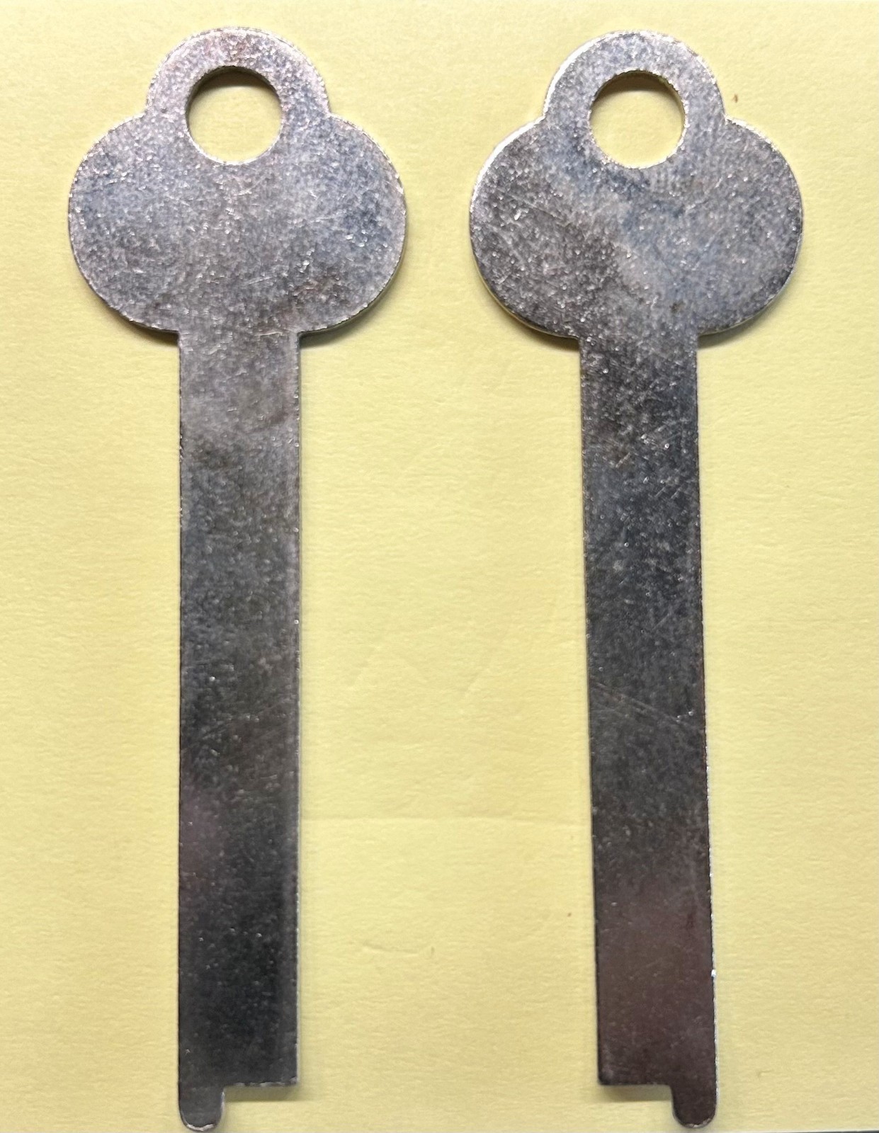 Ilco 621A Flat Steel Key Blank uncut *(1 Pc)