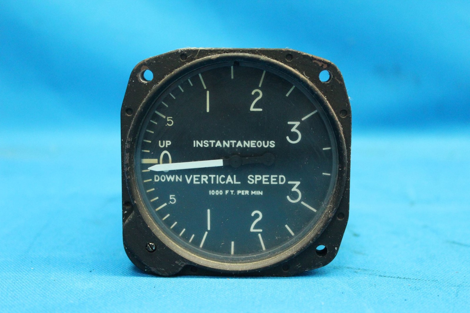 Piper PA-31-350 Navajo Aerosonic Vertical Indicator Core p/n 30230-0124 (26404)