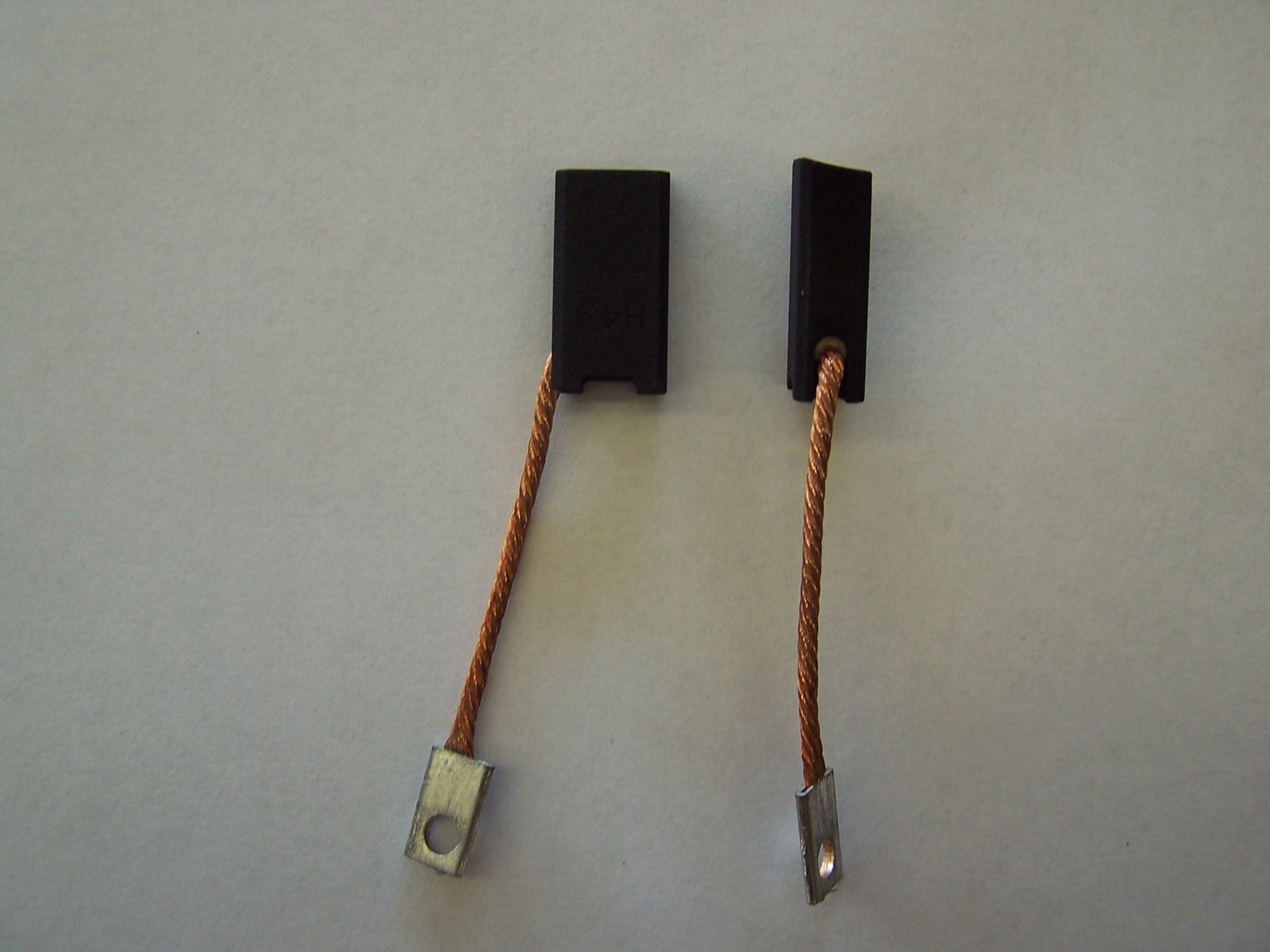 New set of 2 Replacement Lincoln Welder Exciter Brushes T-6968