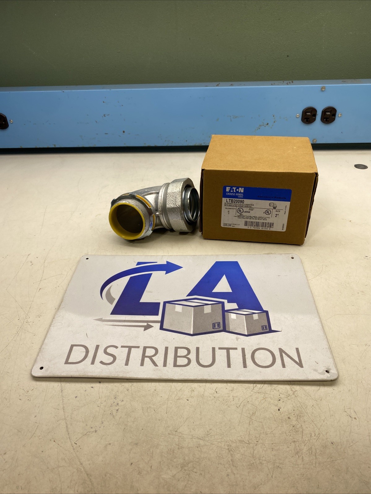 Eaton LTB20090 Crouse-Hinds 90° Angle Male Connector 2" Liquid tight Conduit new
