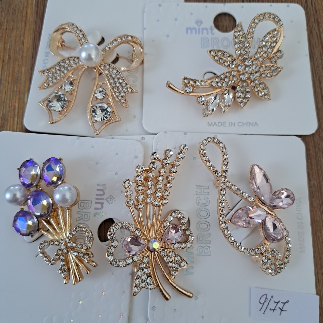 Brooch  Brooches Pin Gift Jewelry Lot Of 5./.Free Shipping/