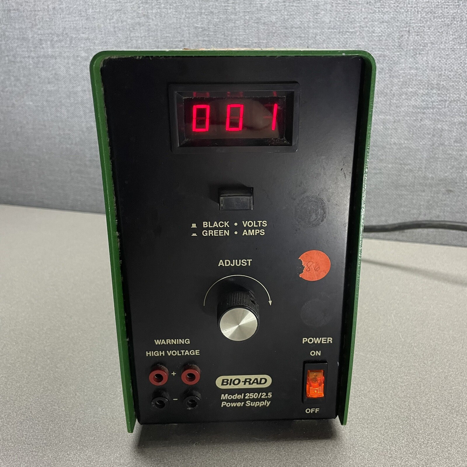 BIO-RAD MODEL 250/2.5 POWER SUPPLY - Powers On - Untested