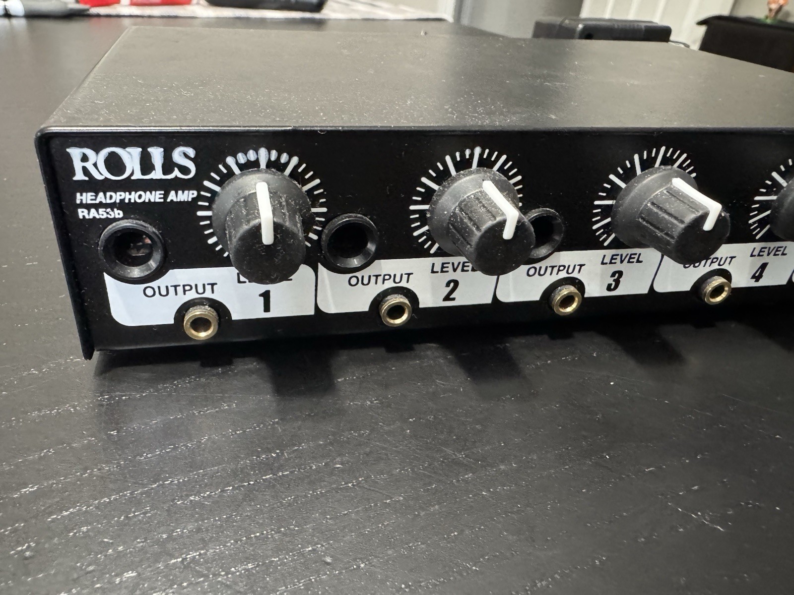 Rolls RA53b 5 CH Headphone Amplifier 1/2 Rack
