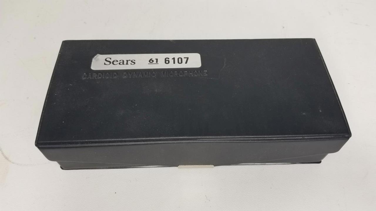 Sears 6107 Cardioid Dynamic Microphone