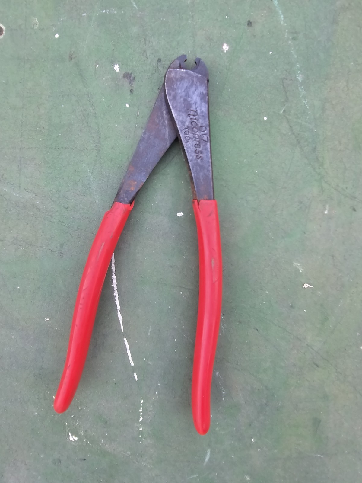 Vintage Tile Nippers Red Handle Ceramic Tile Cutter