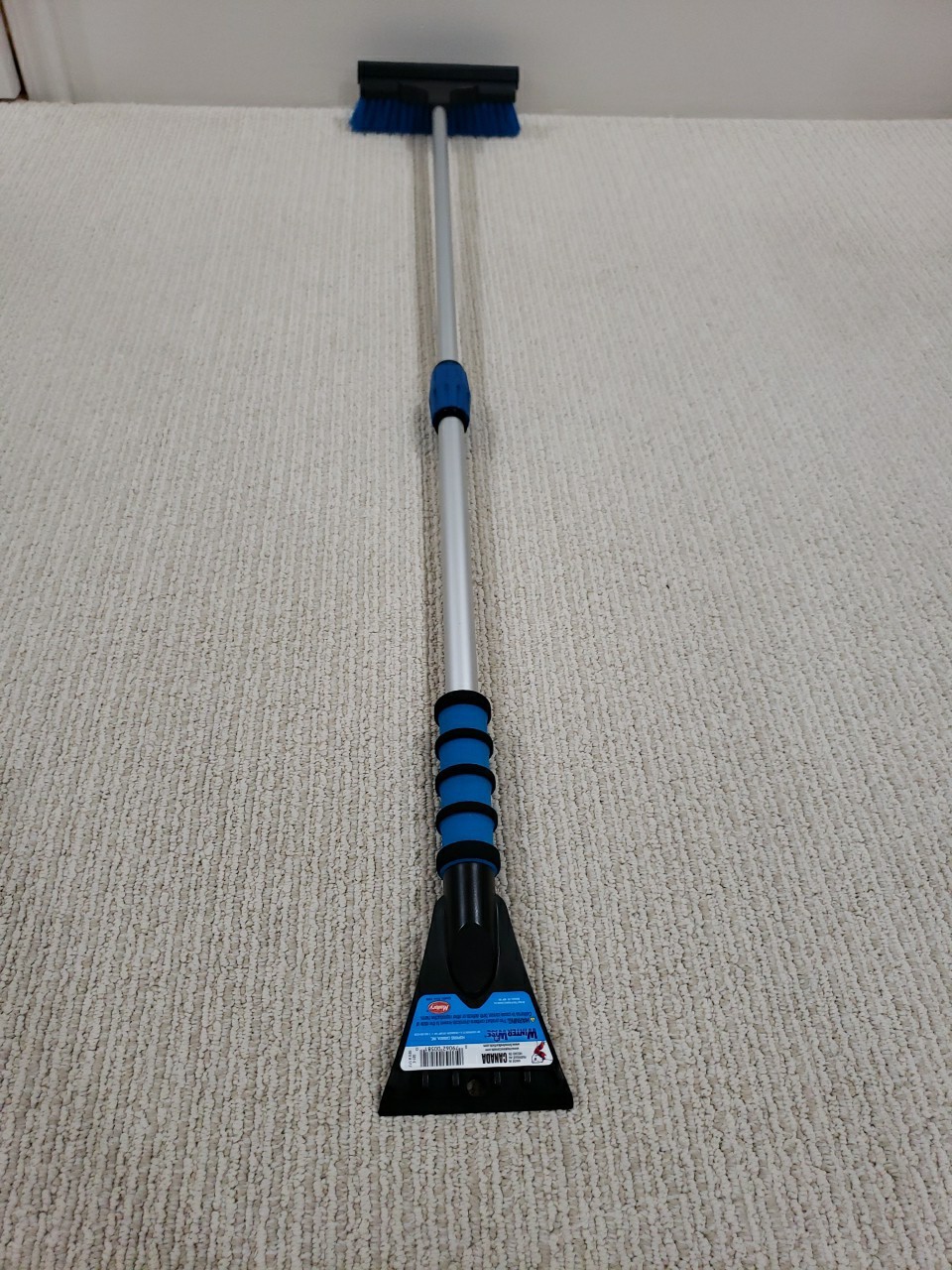 Telescoping Snow Brush And Scraper, 48", New W Tags And Locking Handle, 8" Head