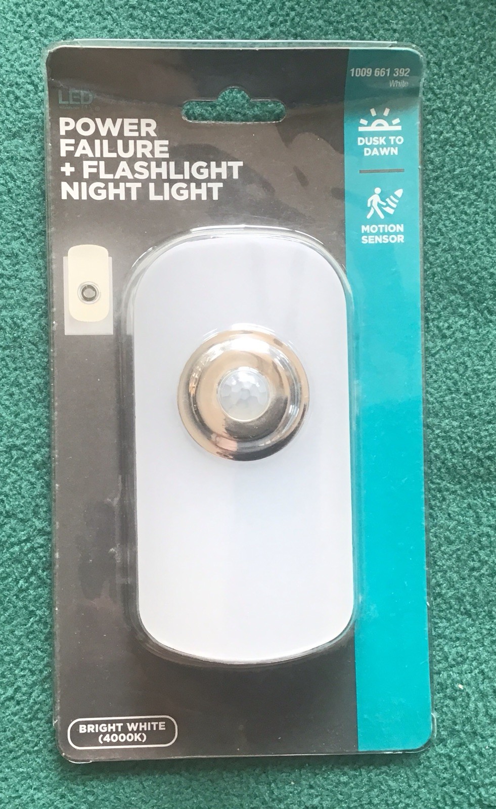 3-in-1 Motion Sensor Night Light Plug in Rechargeable Flashlight Emergency Light