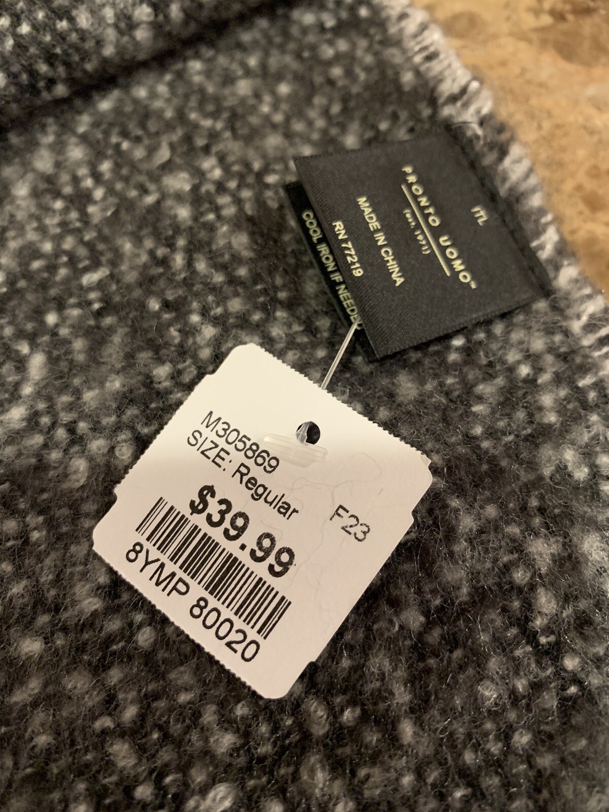 Pronto Uomo Mens Wearhouse Gray, Black & White Marled Mens Scarf Super Soft NWT