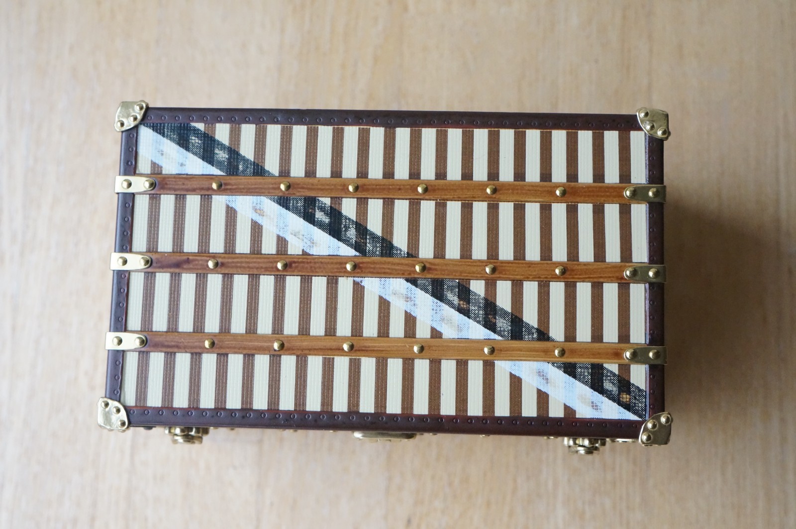 LOUIS VUITTON Trunk Paperweight Mini Striped Trunk Malle Courier Box