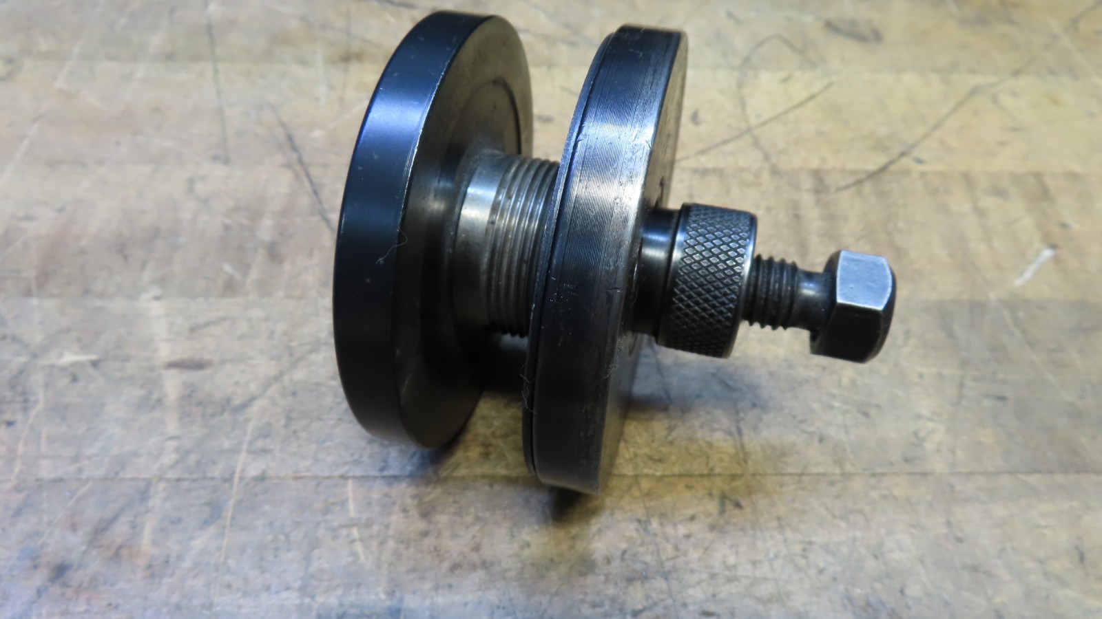 L.H. thread Cutter Grinder Surface grinding wheel arbor 1-1/4 ctr W/removal tool