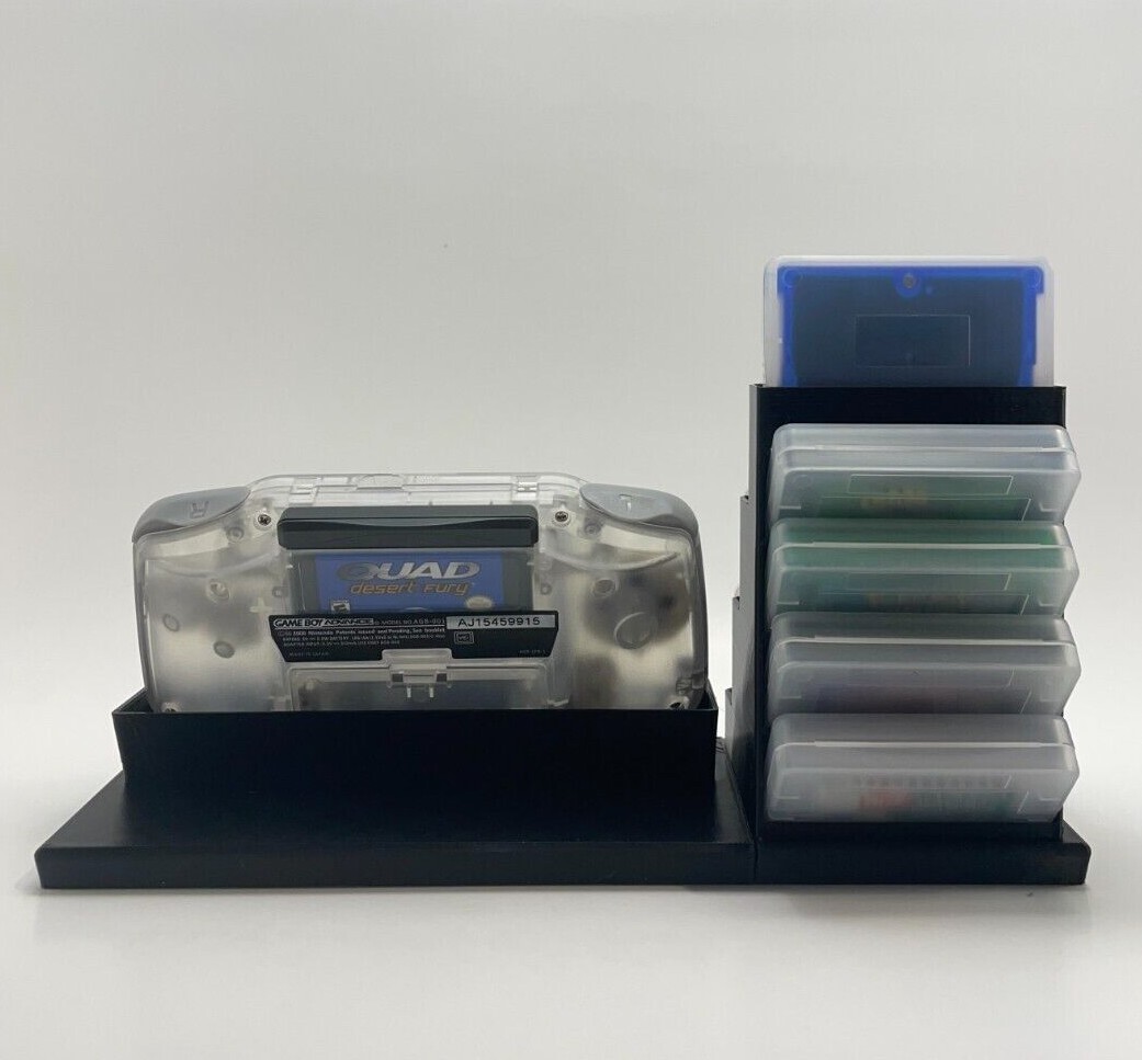 Gameboy Advance & 8 Game's in Cases Display - DISPLAY ONLY (Customize Colors)