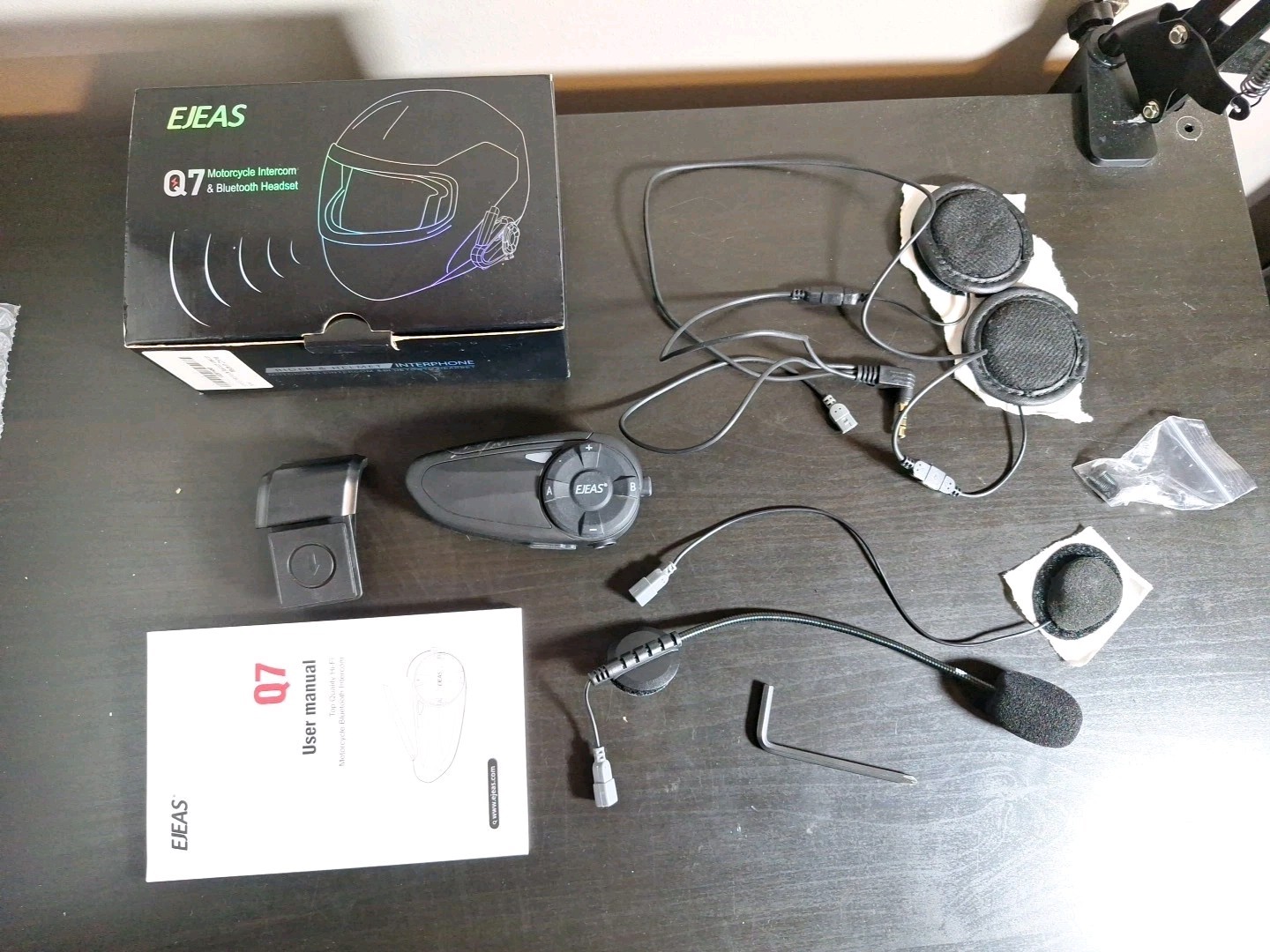 EJEAS Q7 Motorcycle Helmet Bluetooth Intercom, Motorcycle Bluetooth 5.1