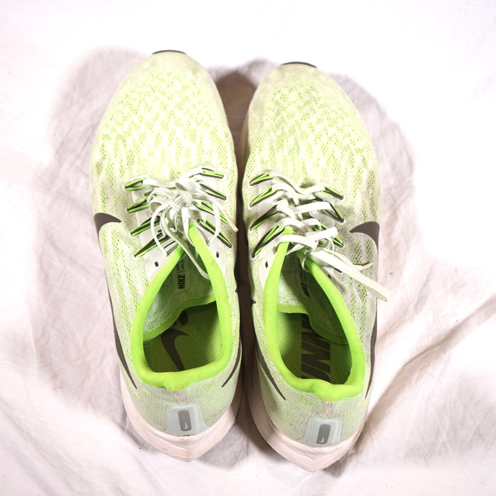 Nike Air Zoom Pegasus 36 Electric Green Mens Size 15 Running Shoes AQ2203-003