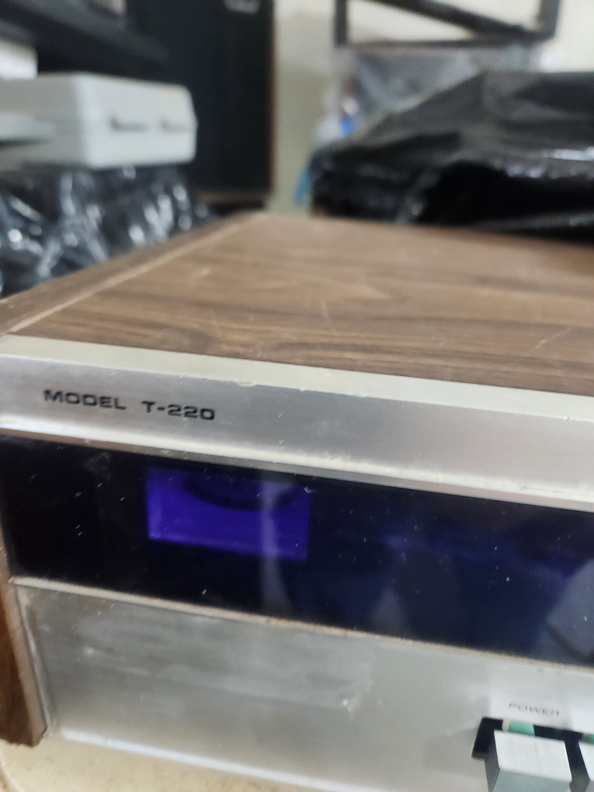Superscope T-220 Stereo Tuner